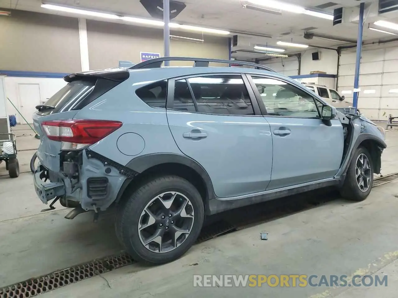 3 Photograph of a damaged car JF2GTADC6KH345541 SUBARU CROSSTREK 2019
