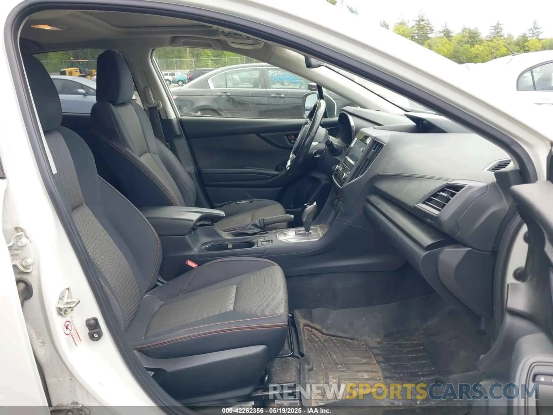 5 Photograph of a damaged car JF2GTADC8KH306868 SUBARU CROSSTREK 2019