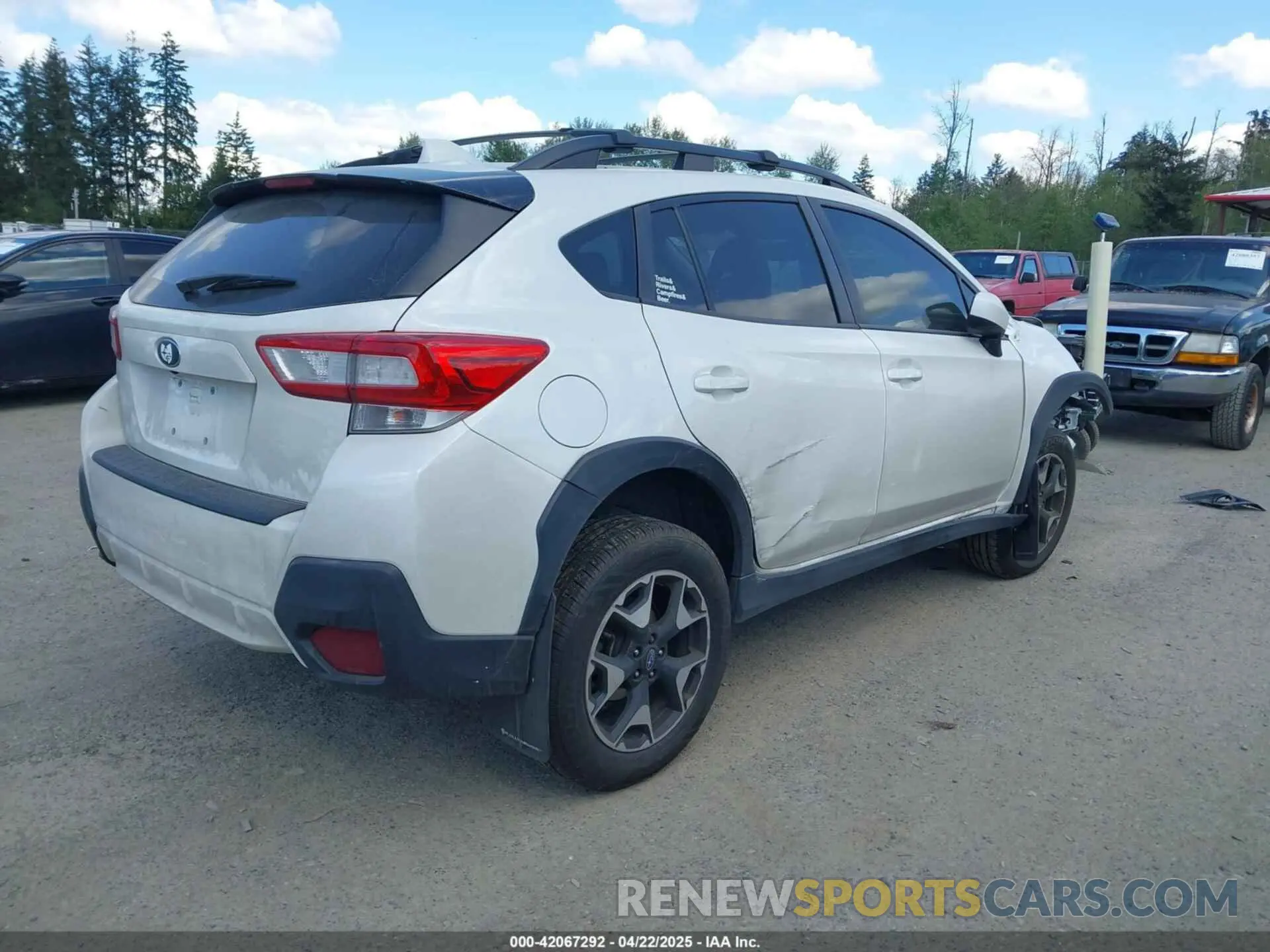 4 Фотография поврежденного автомобиля JF2GTADC8KH317207 SUBARU CROSSTREK 2019