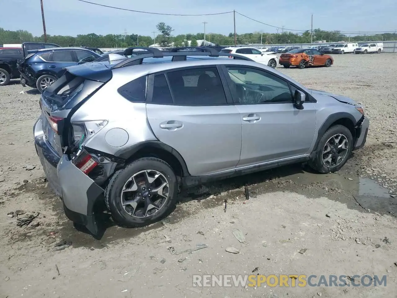3 Photograph of a damaged car JF2GTAEC3KH248361 SUBARU CROSSTREK 2019