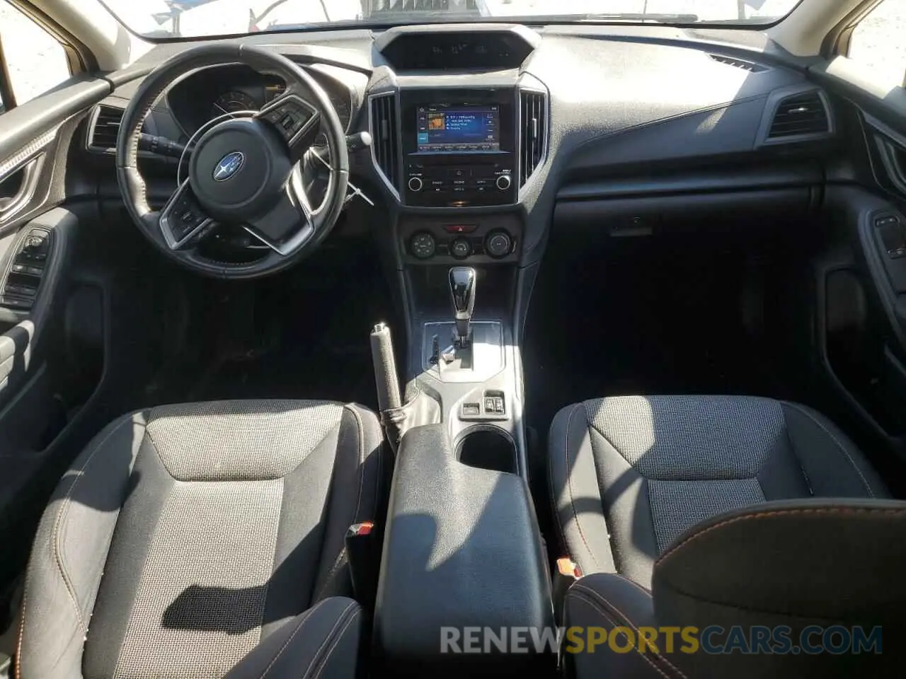 8 Фотография поврежденного автомобиля JF2GTAEC4K8331460 SUBARU CROSSTREK 2019