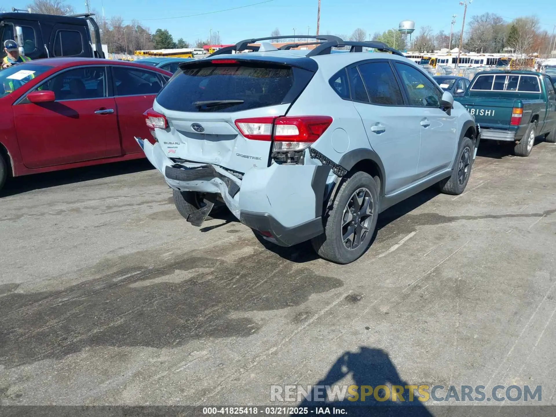 4 Фотография поврежденного автомобиля JF2GTAEC6K8266255 SUBARU CROSSTREK 2019