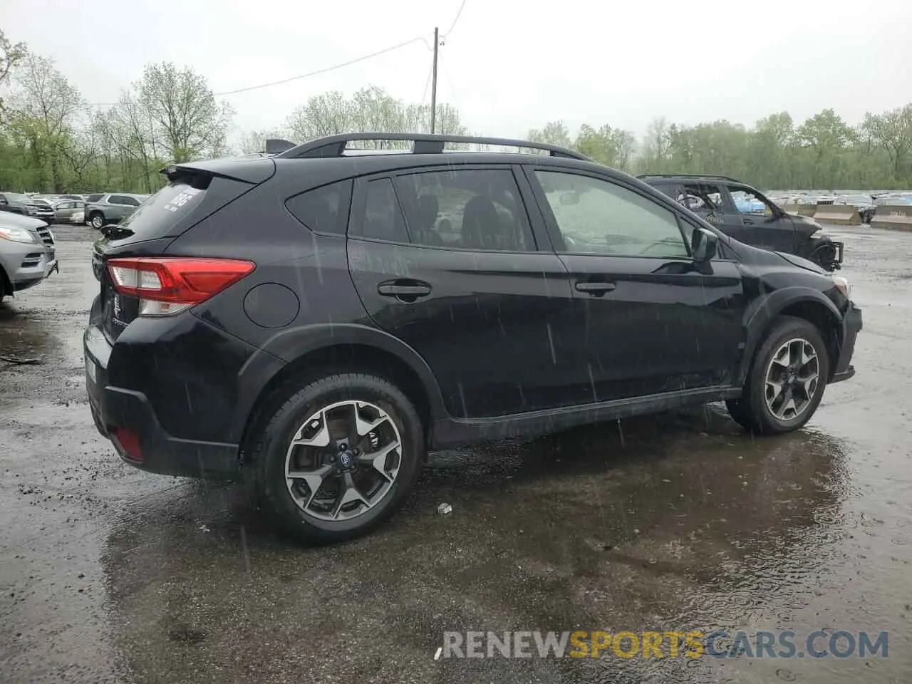 3 Фотография поврежденного автомобиля JF2GTAEC7KH299216 SUBARU CROSSTREK 2019