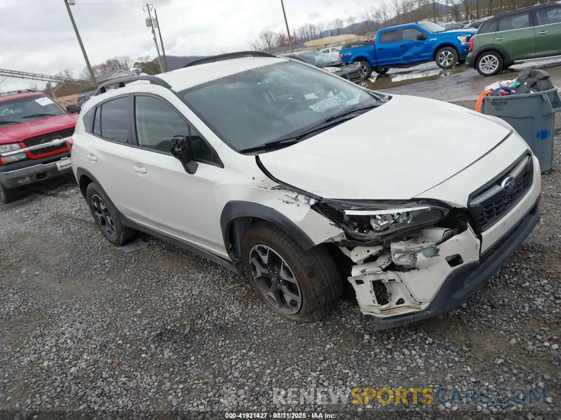 1 Photograph of a damaged car JF2GTAEC8KH317707 SUBARU CROSSTREK 2019