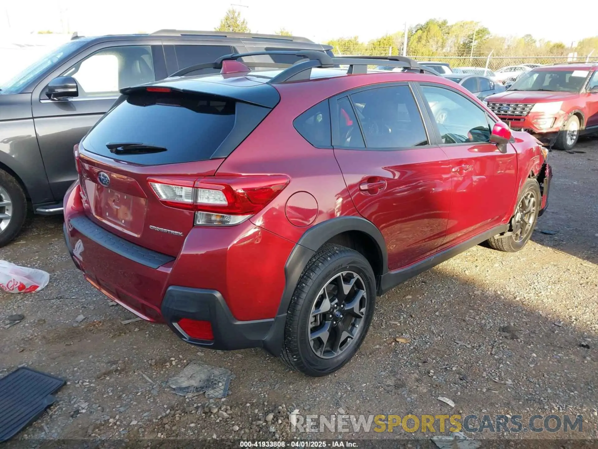 4 Photograph of a damaged car JF2GTAEC9KH342339 SUBARU CROSSTREK 2019