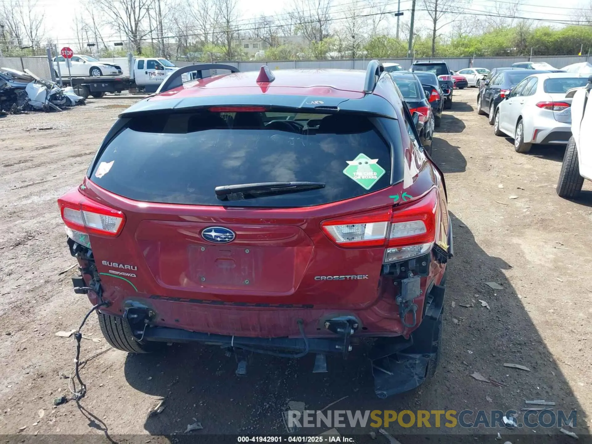 17 Photograph of a damaged car JF2GTAMC1K8313094 SUBARU CROSSTREK 2019