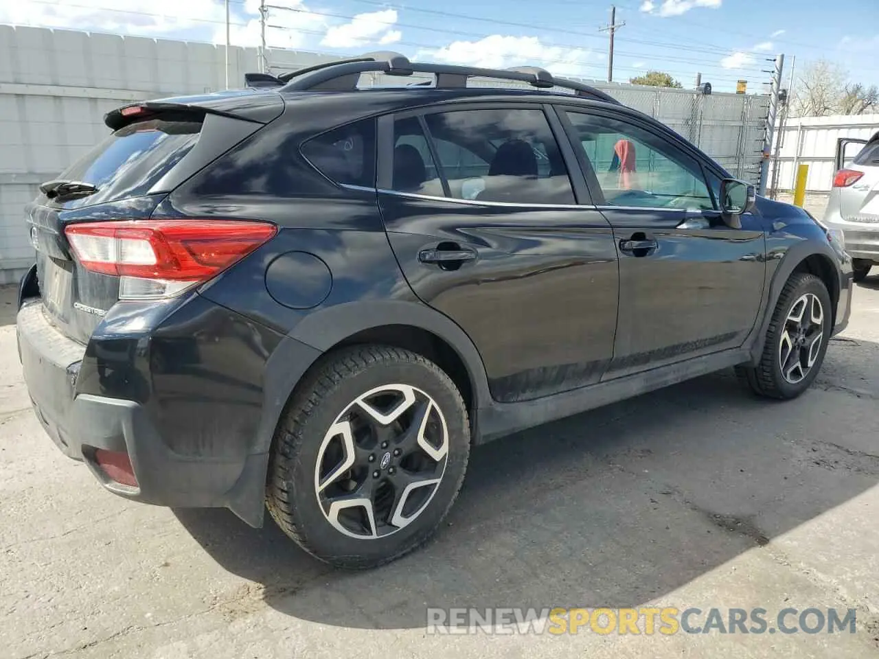 3 Photograph of a damaged car JF2GTAMC3K8231576 SUBARU CROSSTREK 2019