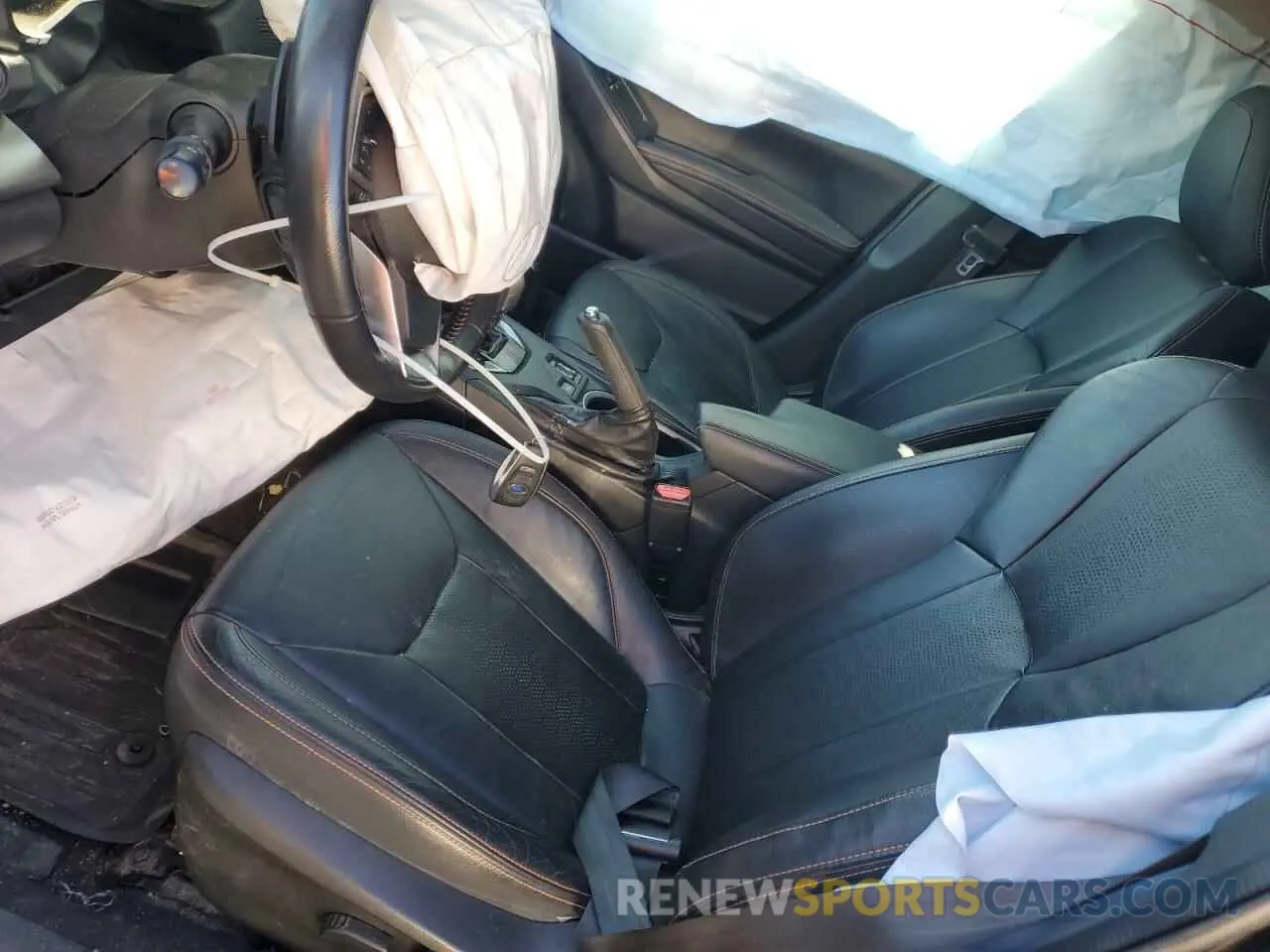 7 Фотография поврежденного автомобиля JF2GTAMC5KH292427 SUBARU CROSSTREK 2019