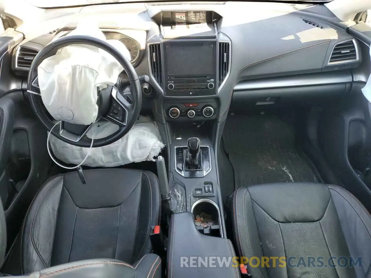 8 Фотография поврежденного автомобиля JF2GTAMC5KH292427 SUBARU CROSSTREK 2019