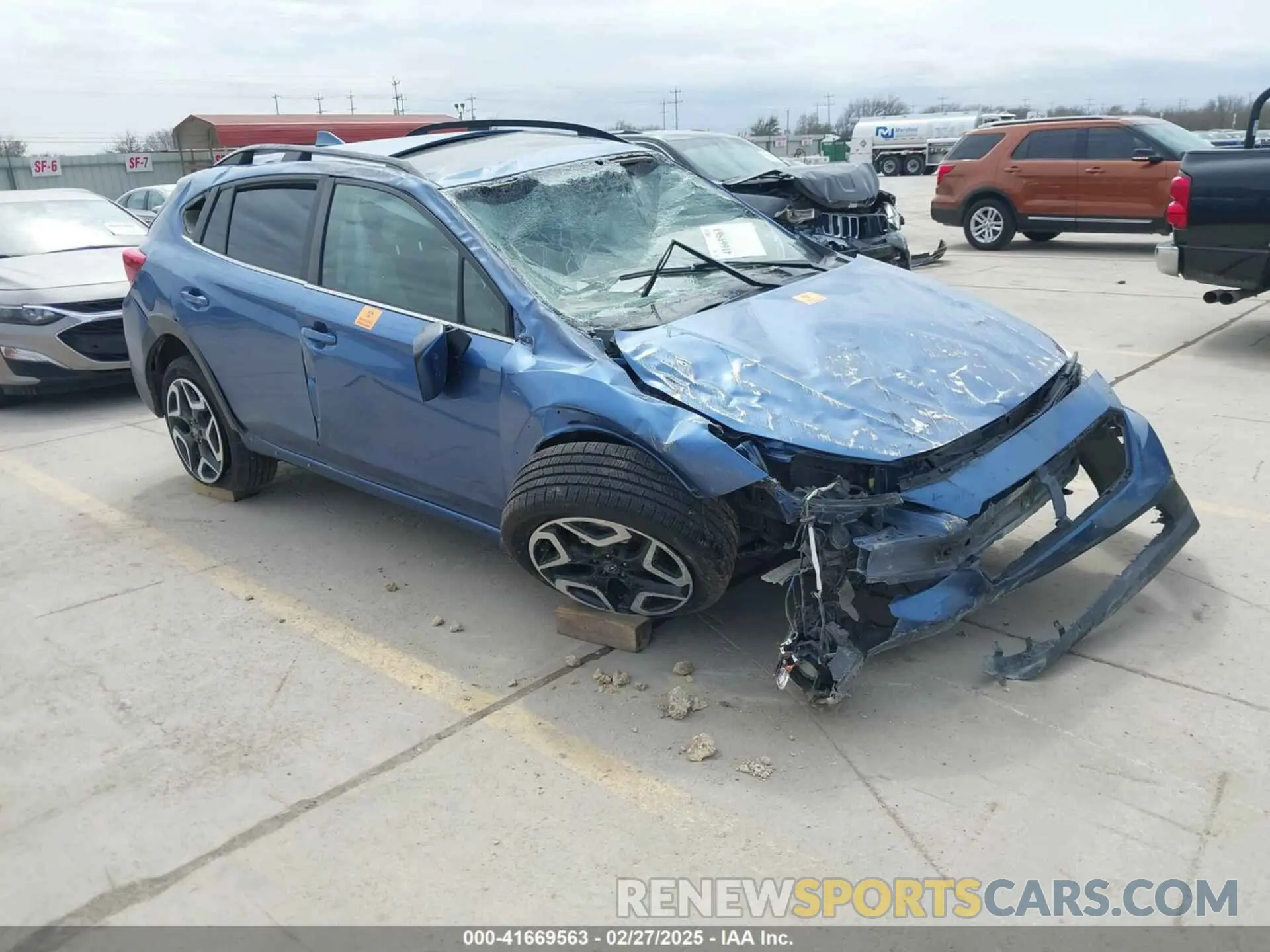1 Фотография поврежденного автомобиля JF2GTAMC6KH315357 SUBARU CROSSTREK 2019