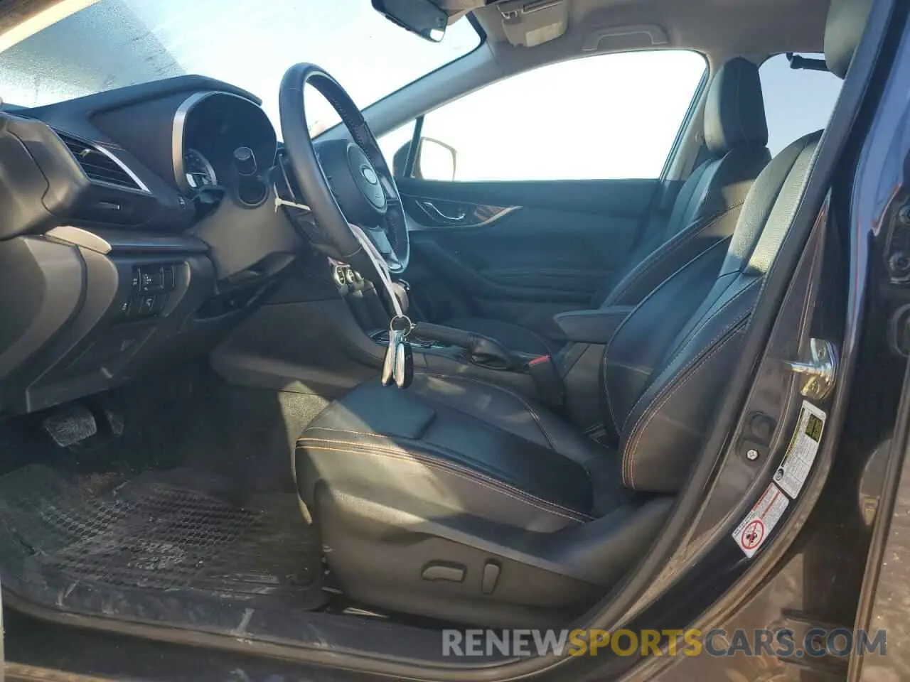 7 Фотография поврежденного автомобиля JF2GTAMC8KH342401 SUBARU CROSSTREK 2019