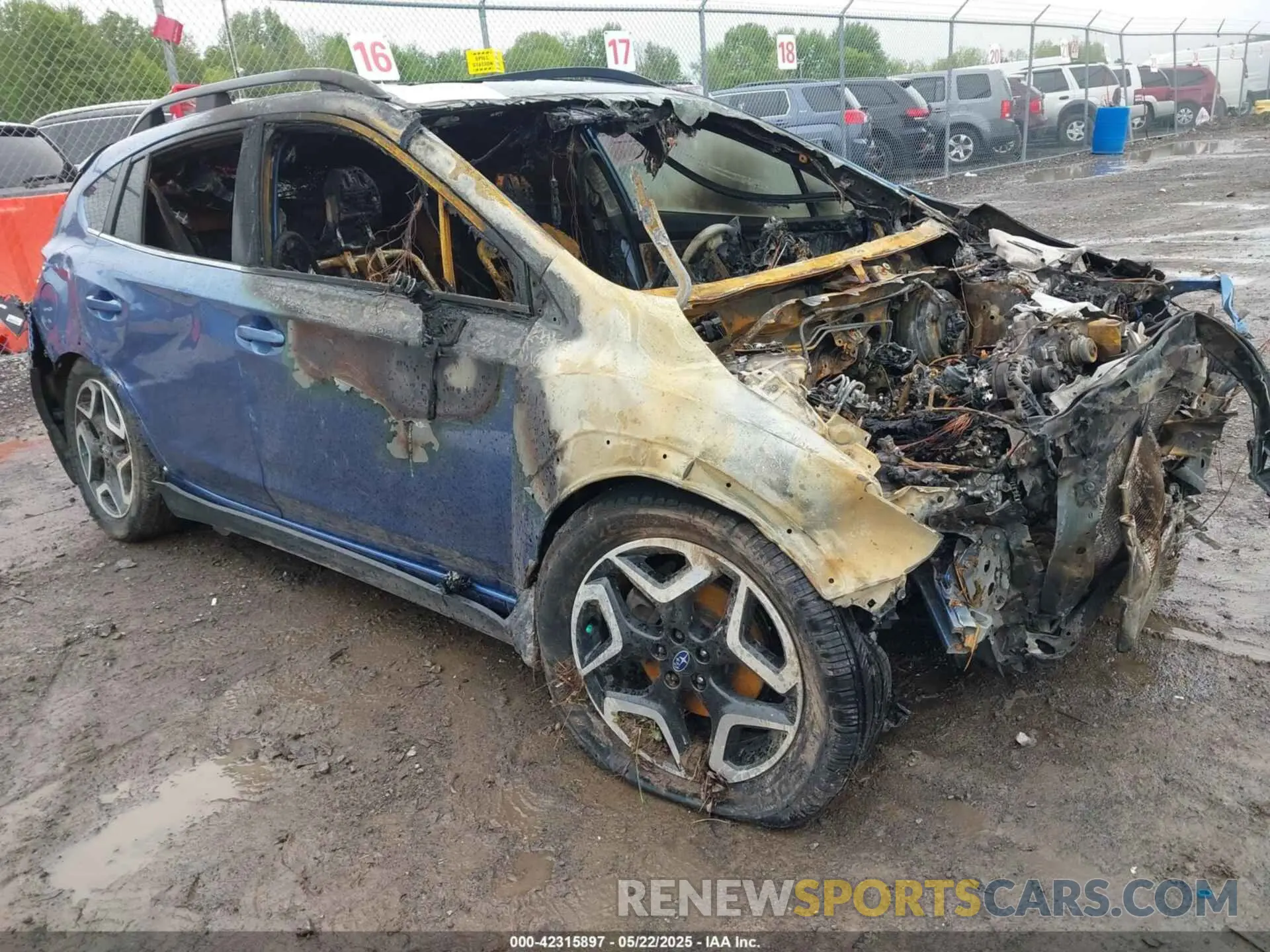 1 Photograph of a damaged car JF2GTANC2KH288494 SUBARU CROSSTREK 2019