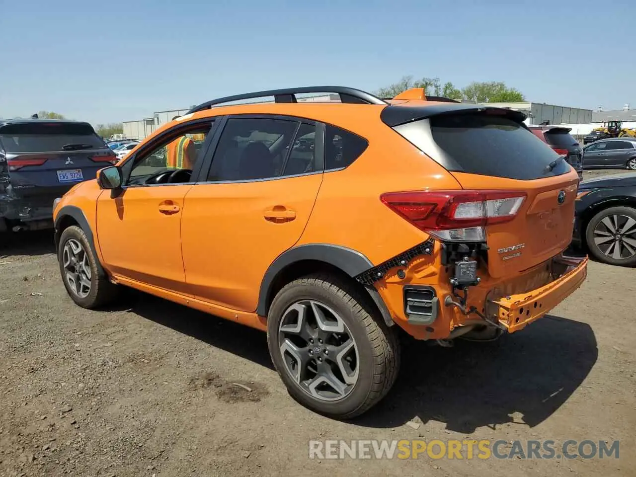 2 Фотография поврежденного автомобиля JF2GTANC7K8246838 SUBARU CROSSTREK 2019
