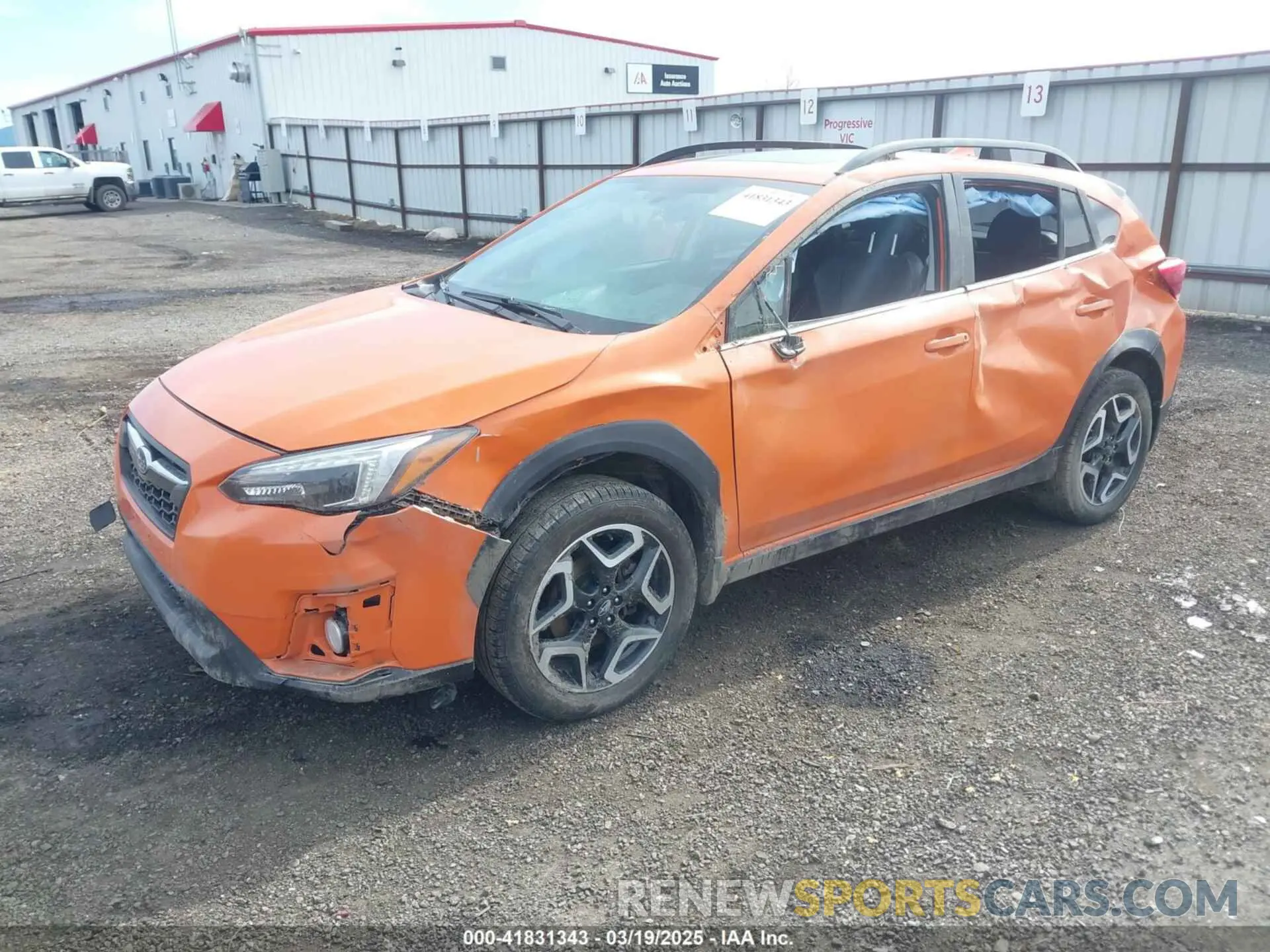 2 Фотография поврежденного автомобиля JF2GTANC8KH224444 SUBARU CROSSTREK 2019