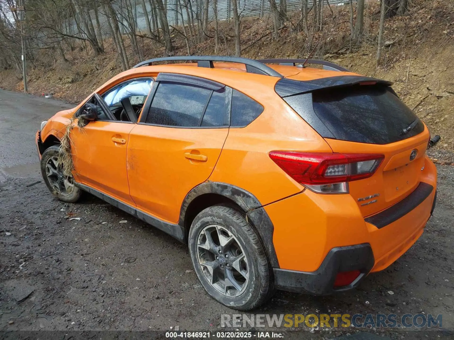 3 Photograph of a damaged car JF2GTABC2LH205524 SUBARU CROSSTREK 2020