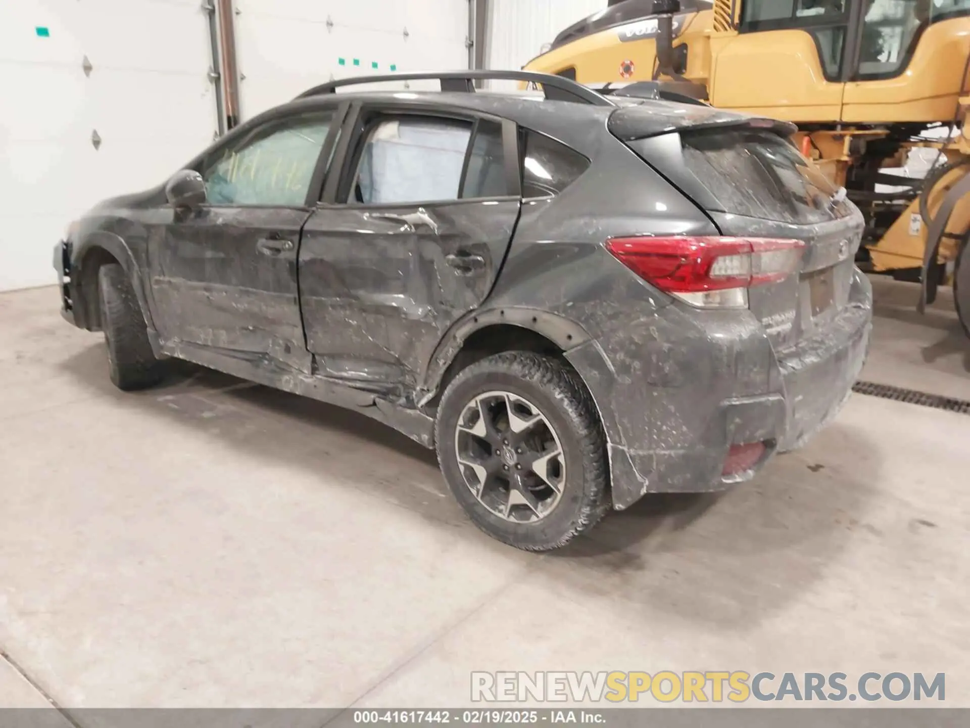 3 Photograph of a damaged car JF2GTACC3L9235513 SUBARU CROSSTREK 2020