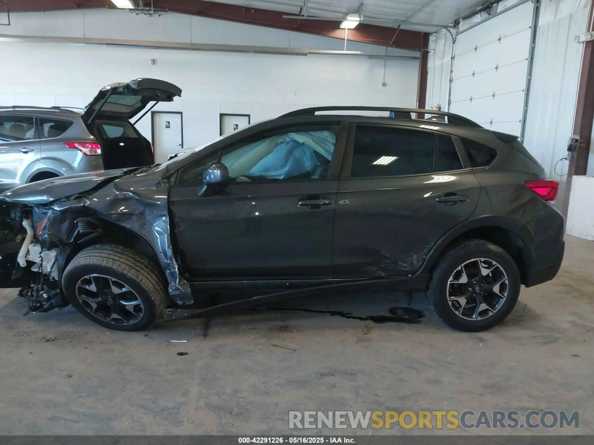 14 Photograph of a damaged car JF2GTAEC2LH241418 SUBARU CROSSTREK 2020