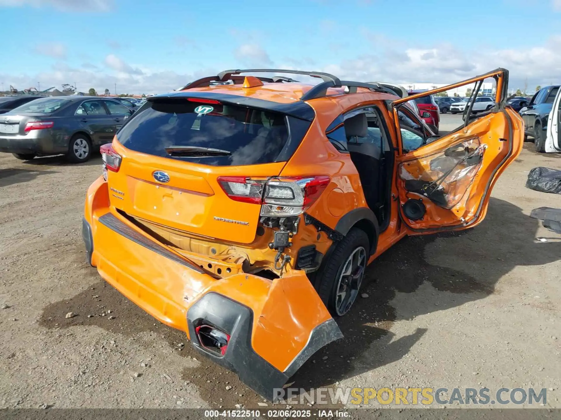 4 Photograph of a damaged car JF2GTAEC4LH242845 SUBARU CROSSTREK 2020