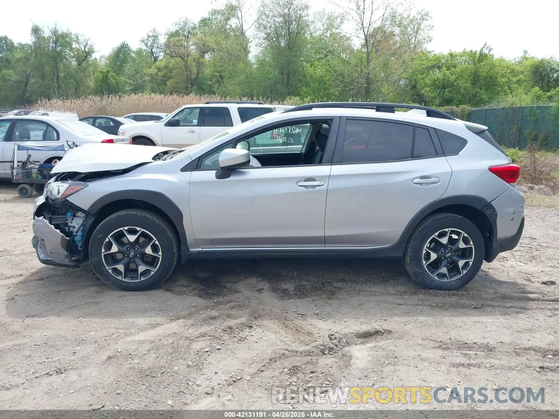 14 Фотография поврежденного автомобиля JF2GTAEC8L8243495 SUBARU CROSSTREK 2020