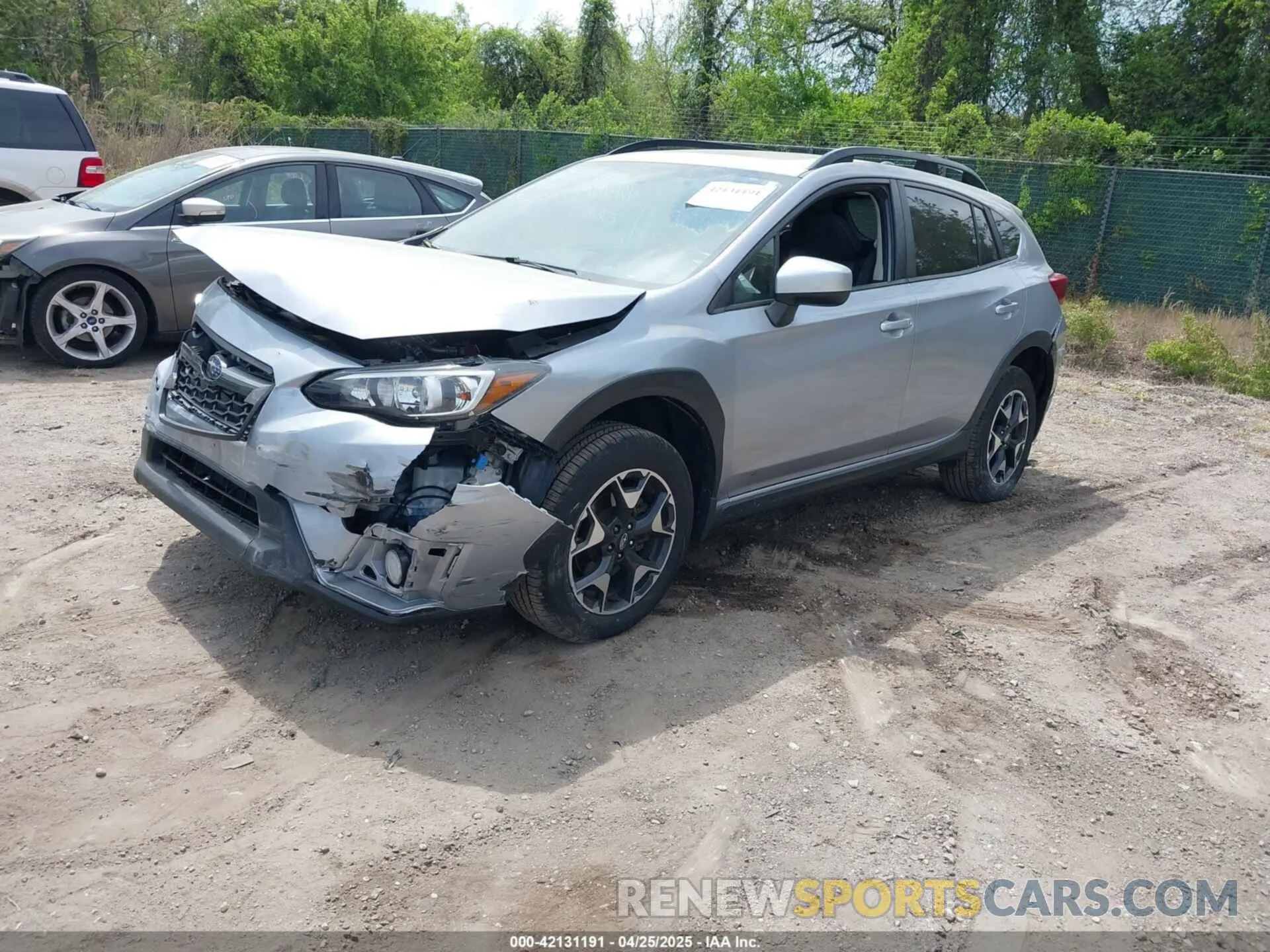 2 Фотография поврежденного автомобиля JF2GTAEC8L8243495 SUBARU CROSSTREK 2020