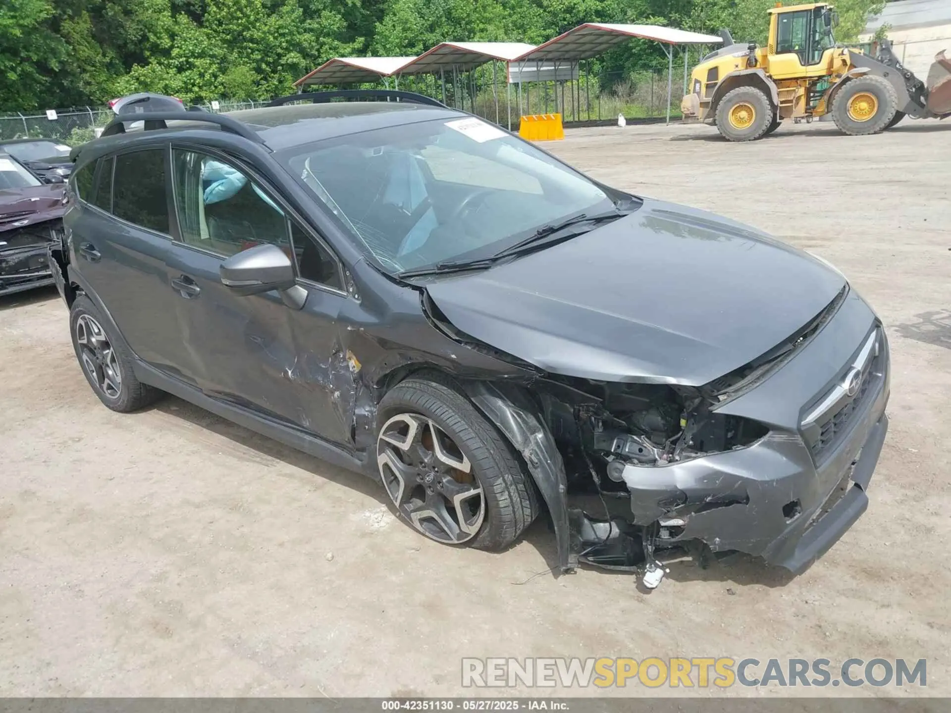 1 Photograph of a damaged car JF2GTAMC2LH211823 SUBARU CROSSTREK 2020