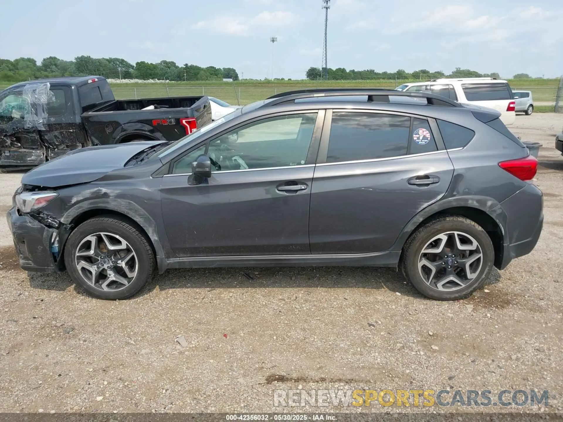 14 Фотография поврежденного автомобиля JF2GTANC0L8217490 SUBARU CROSSTREK 2020