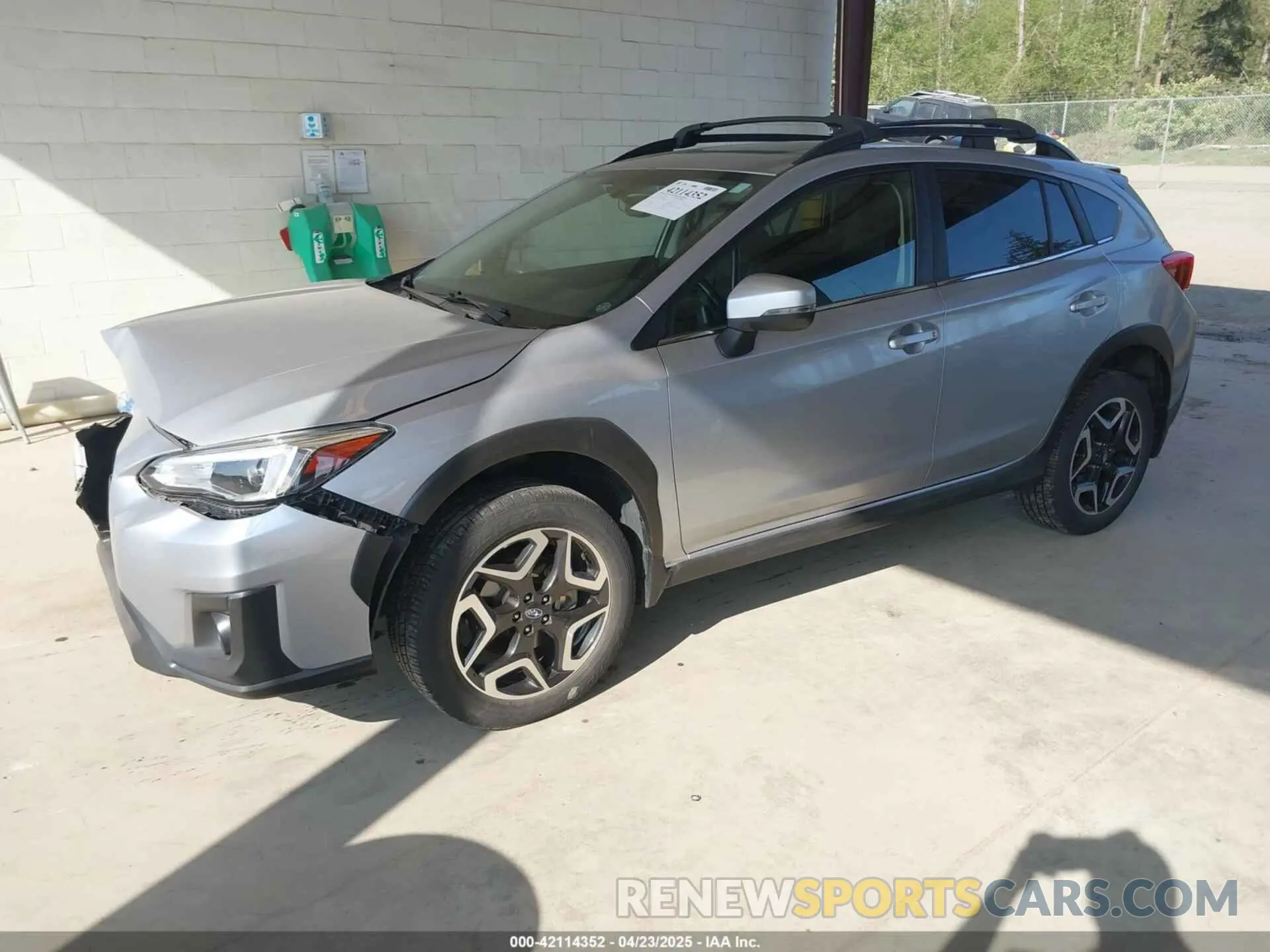 2 Фотография поврежденного автомобиля JF2GTANC7L8216286 SUBARU CROSSTREK 2020