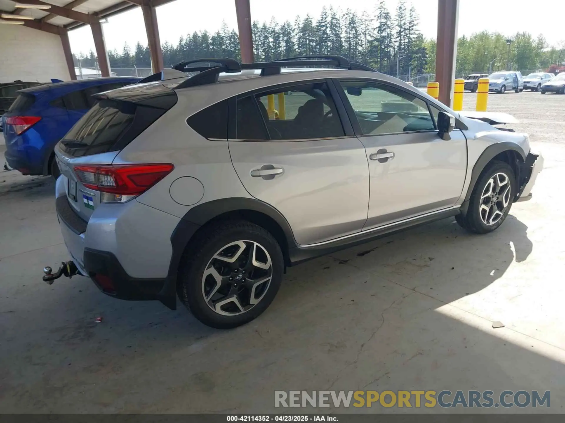 4 Фотография поврежденного автомобиля JF2GTANC7L8216286 SUBARU CROSSTREK 2020
