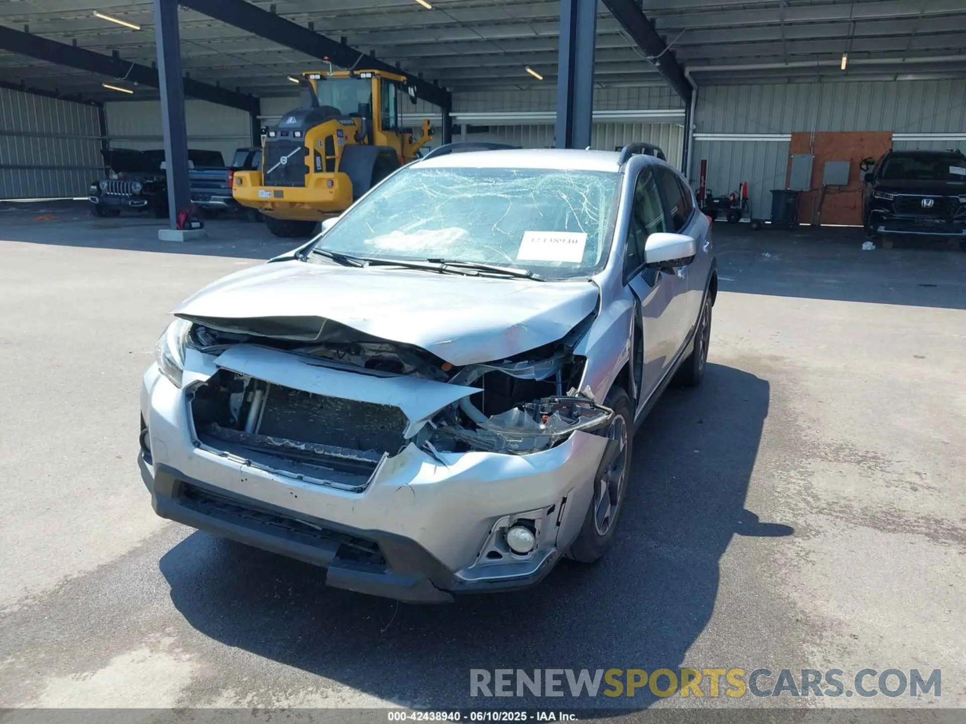 6 Photograph of a damaged car JF2GTAPC4L8235570 SUBARU CROSSTREK 2020