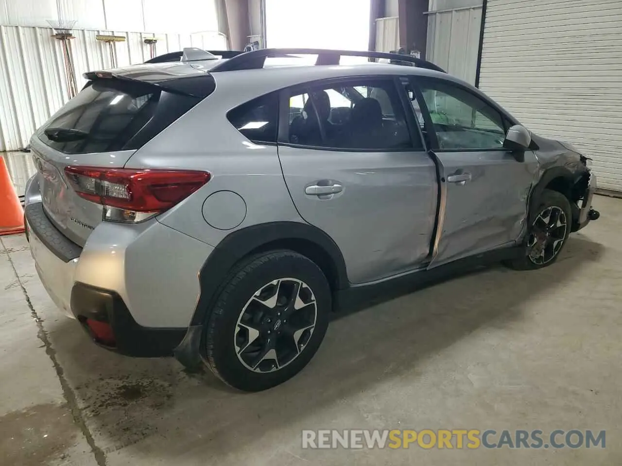 3 Фотография поврежденного автомобиля JF2GTAPC7L8234350 SUBARU CROSSTREK 2020