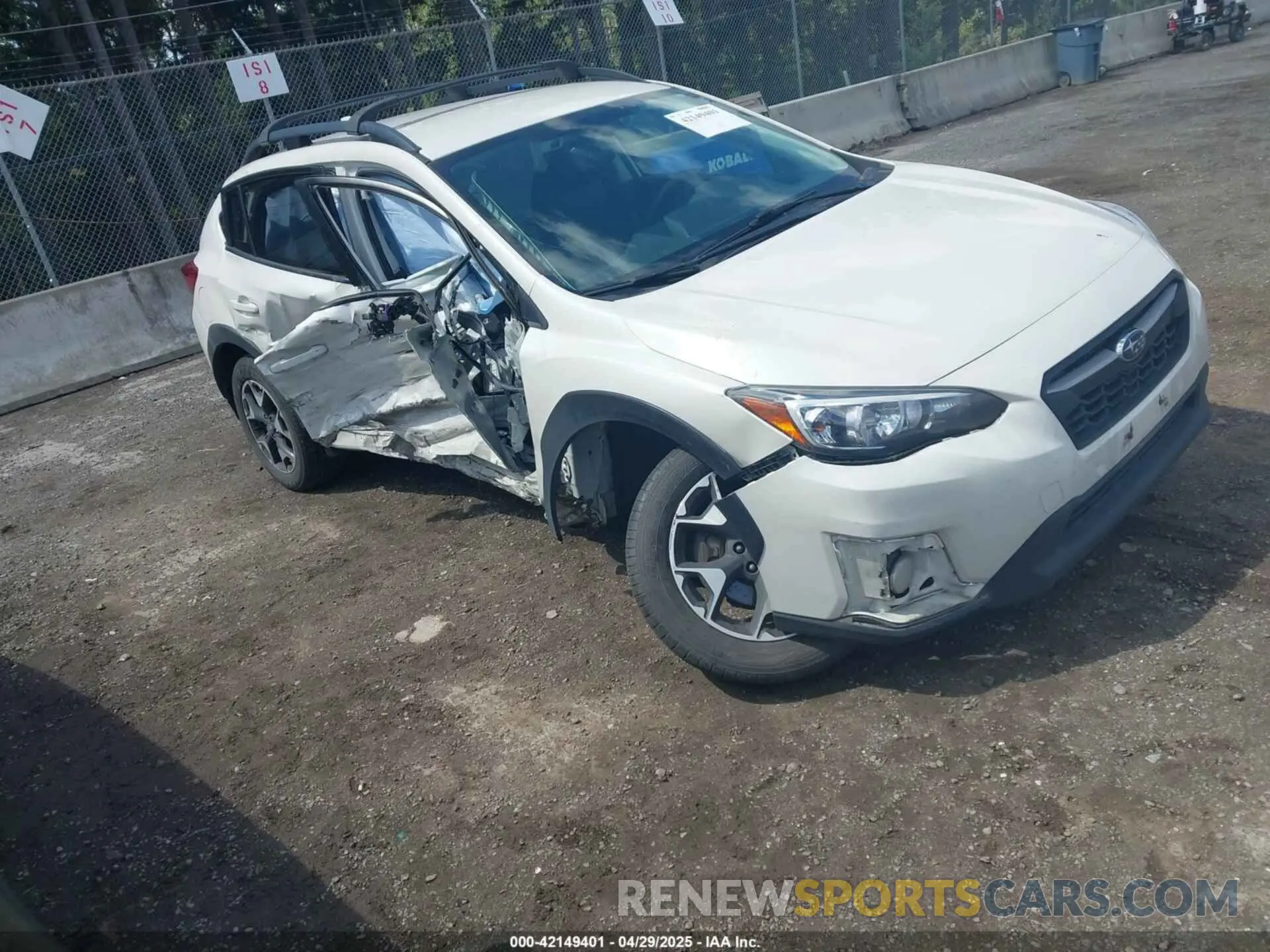 1 Фотография поврежденного автомобиля JF2GTAPC8L8219873 SUBARU CROSSTREK 2020