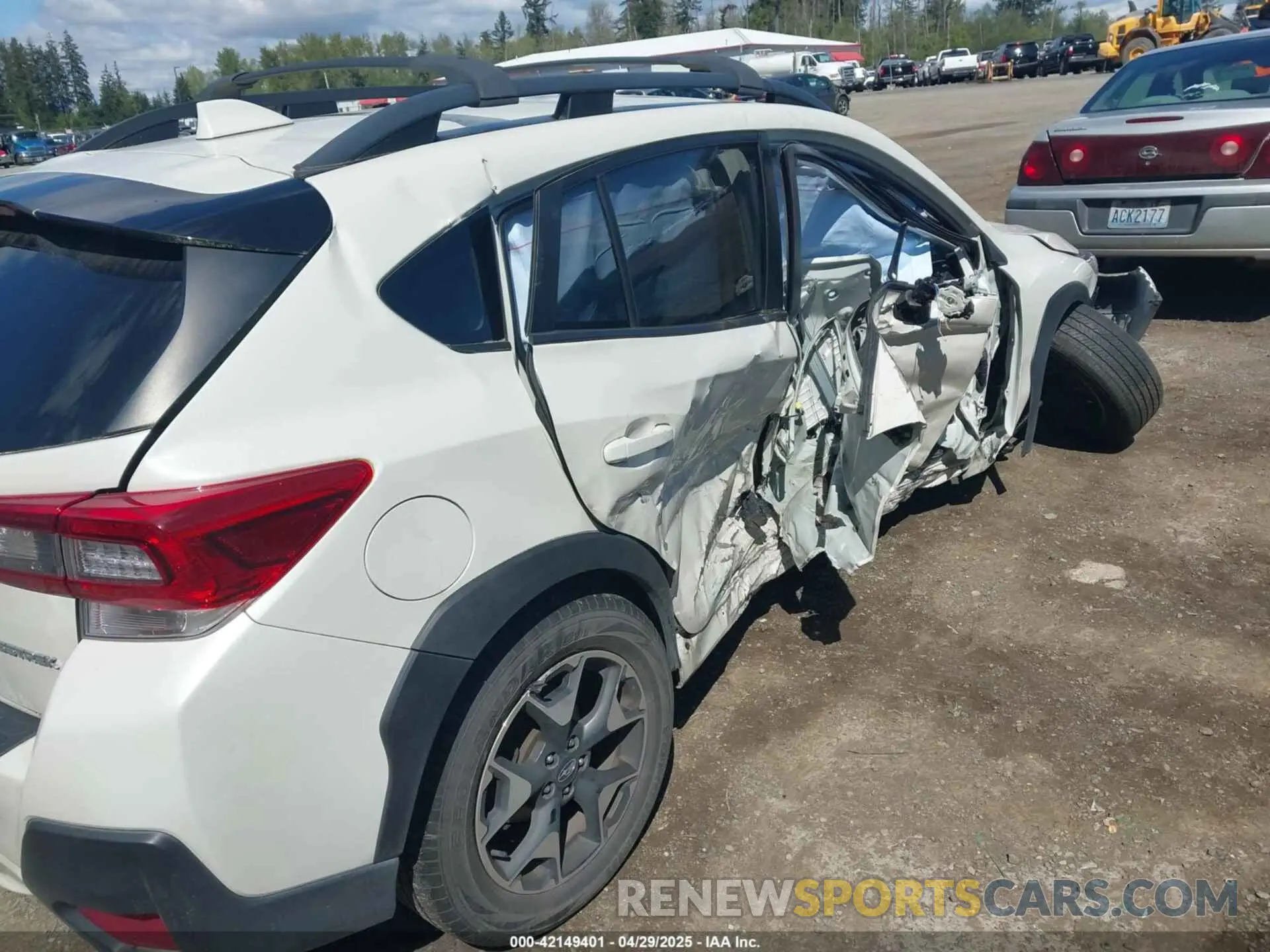 6 Фотография поврежденного автомобиля JF2GTAPC8L8219873 SUBARU CROSSTREK 2020
