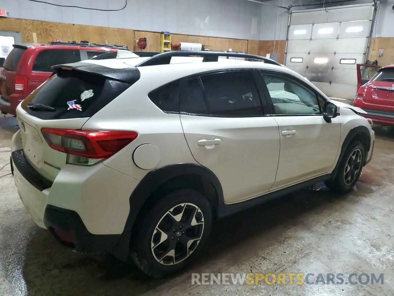 3 Photograph of a damaged car JF2GTAPC8LH254042 SUBARU CROSSTREK 2020