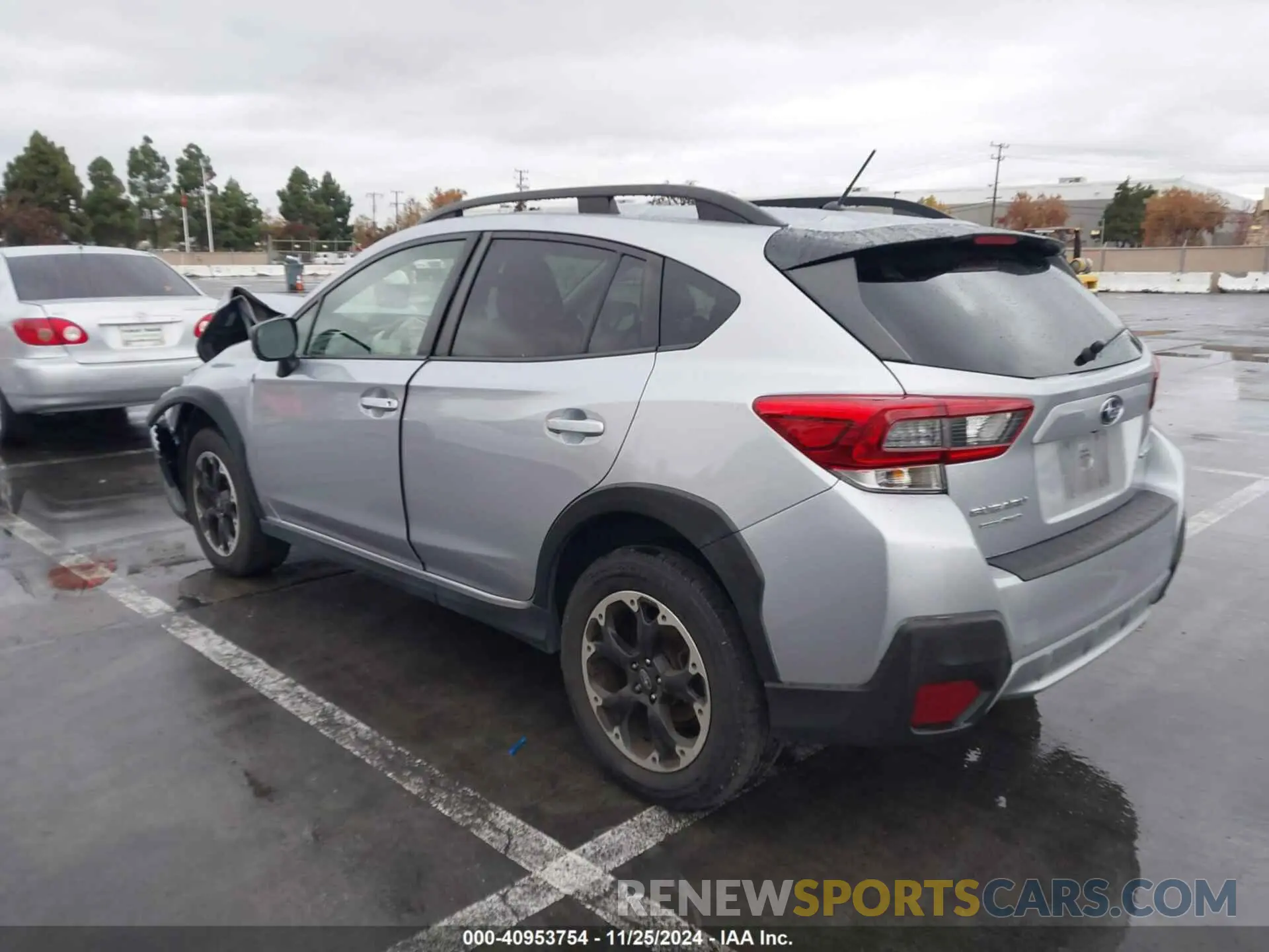 3 Photograph of a damaged car JF2GTABCXM8377639 SUBARU CROSSTREK 2021