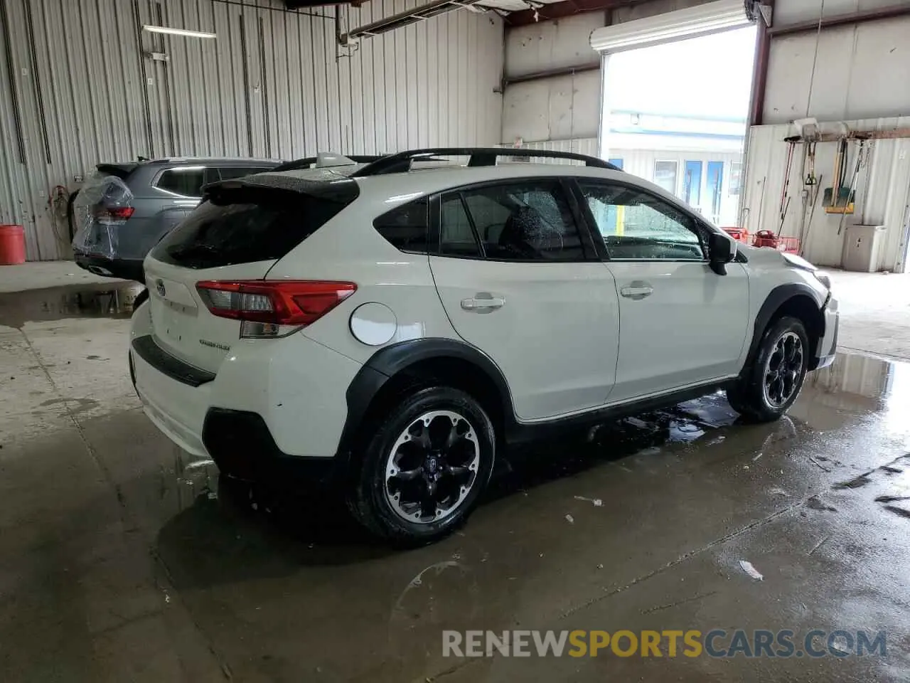 3 Photograph of a damaged car JF2GTAEC9M8273381 SUBARU CROSSTREK 2021