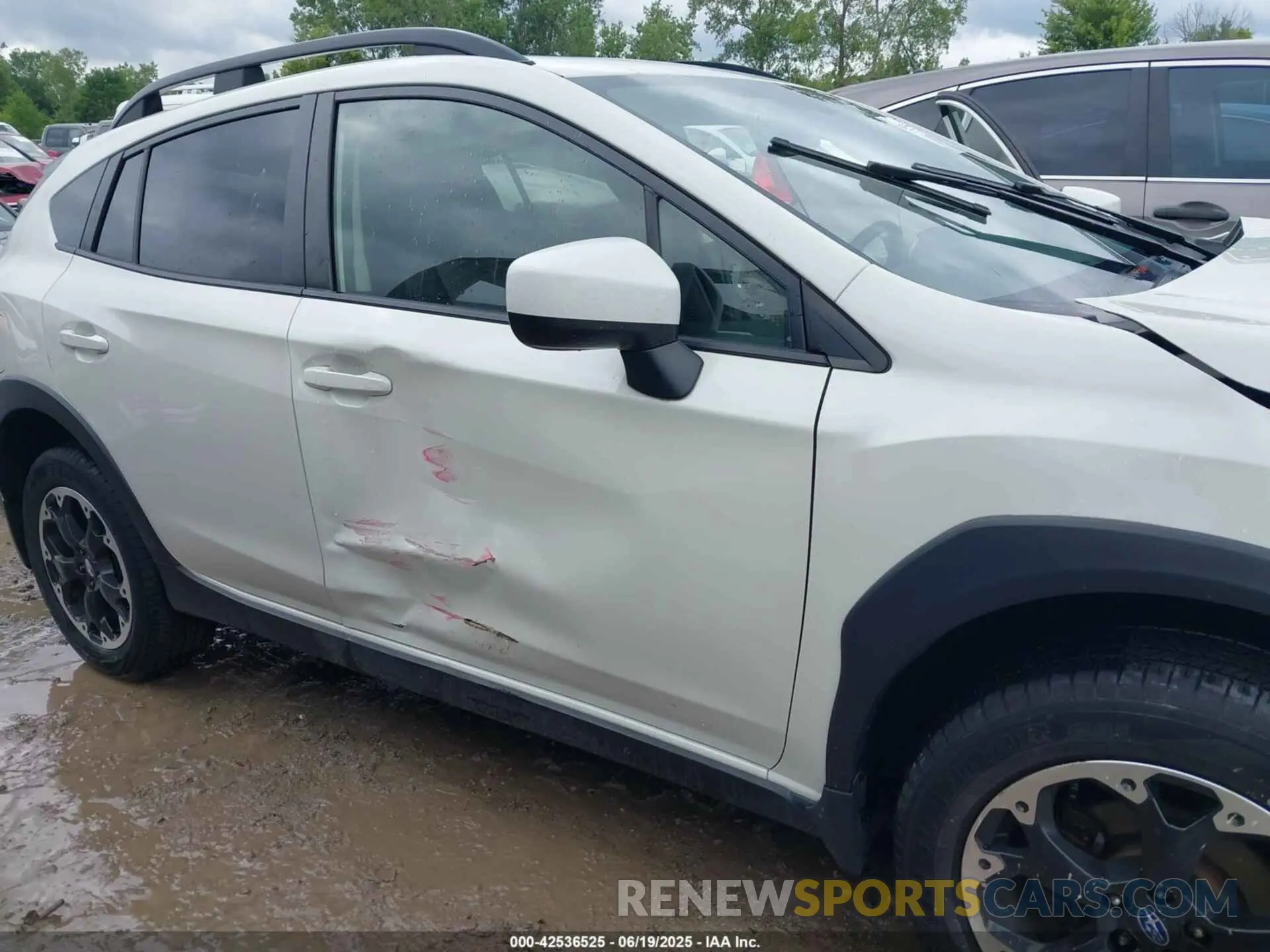 17 Photograph of a damaged car JF2GTAEC9M8339556 SUBARU CROSSTREK 2021