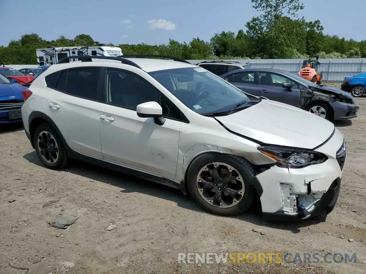 4 Photograph of a damaged car JF2GTAPC0MH661791 SUBARU CROSSTREK 2021