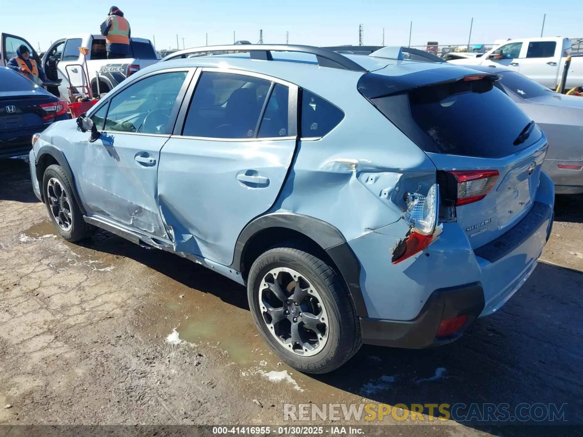 3 Photograph of a damaged car JF2GTAPC1M8373021 SUBARU CROSSTREK 2021