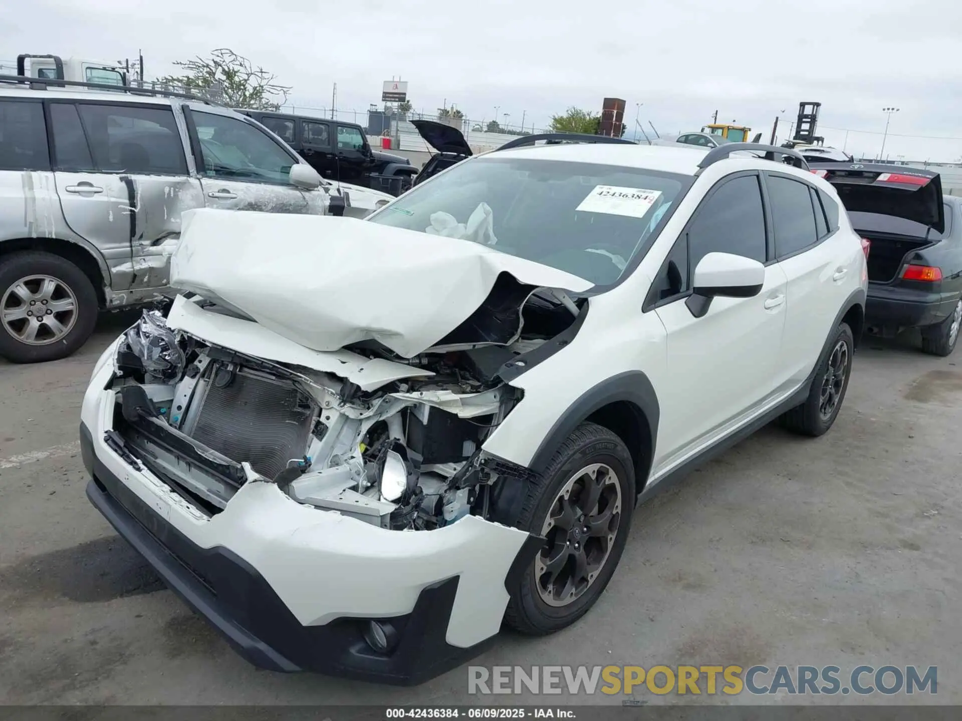 2 Photograph of a damaged car JF2GTAPC7M8274980 SUBARU CROSSTREK 2021