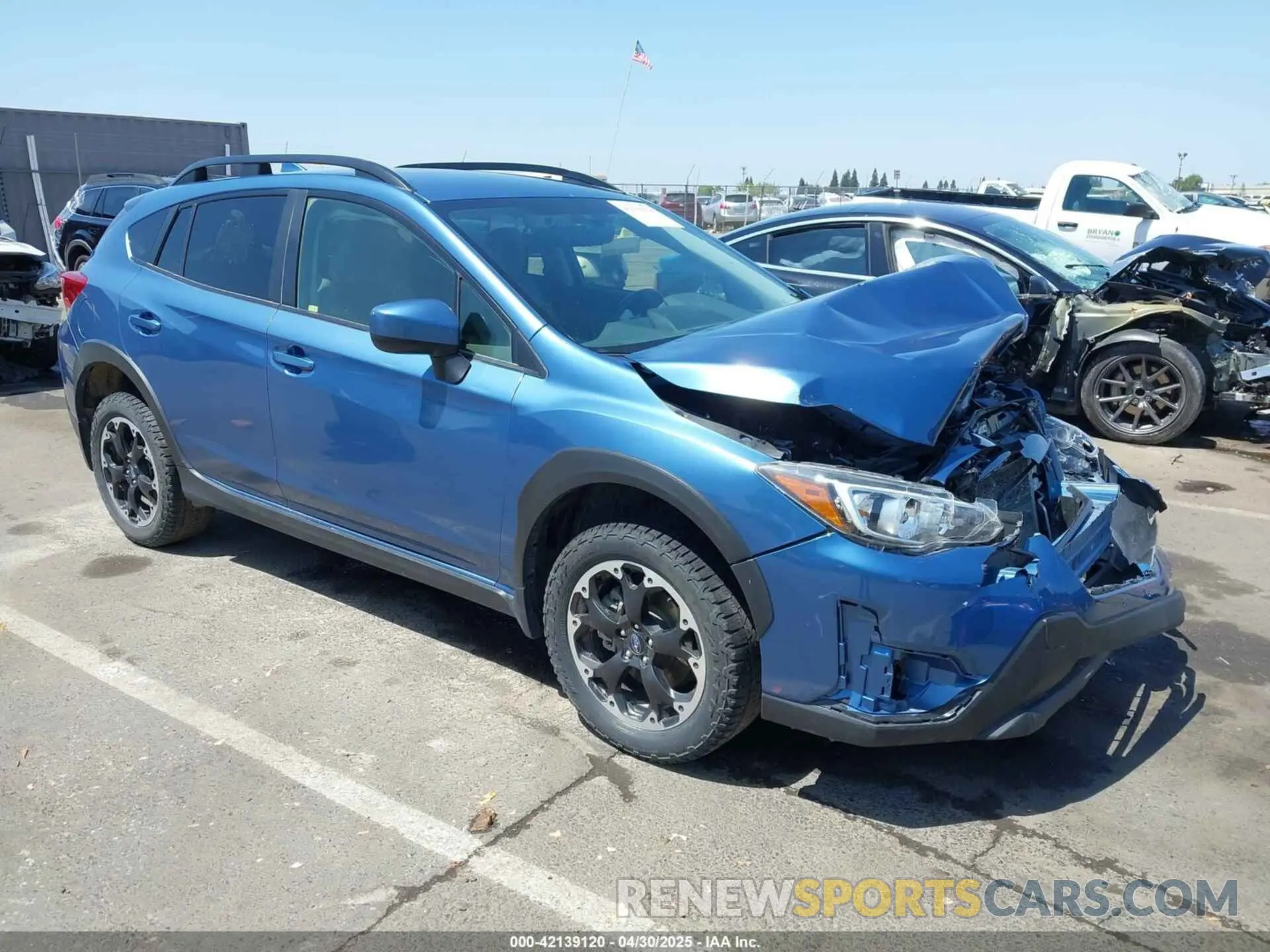 1 Photograph of a damaged car JF2GTAPC7MH370303 SUBARU CROSSTREK 2021