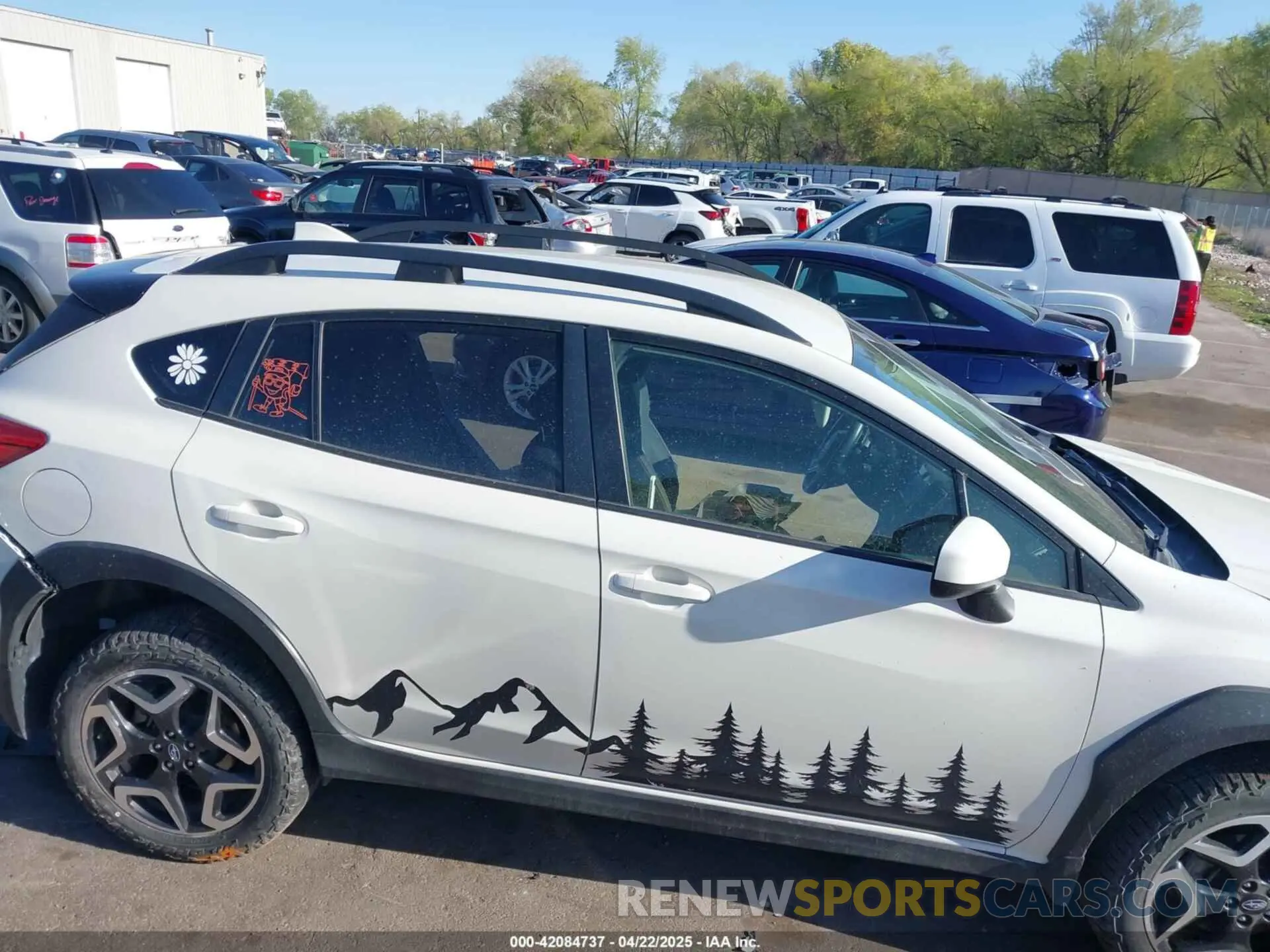 14 Photograph of a damaged car JF2GTAPC8M8262207 SUBARU CROSSTREK 2021