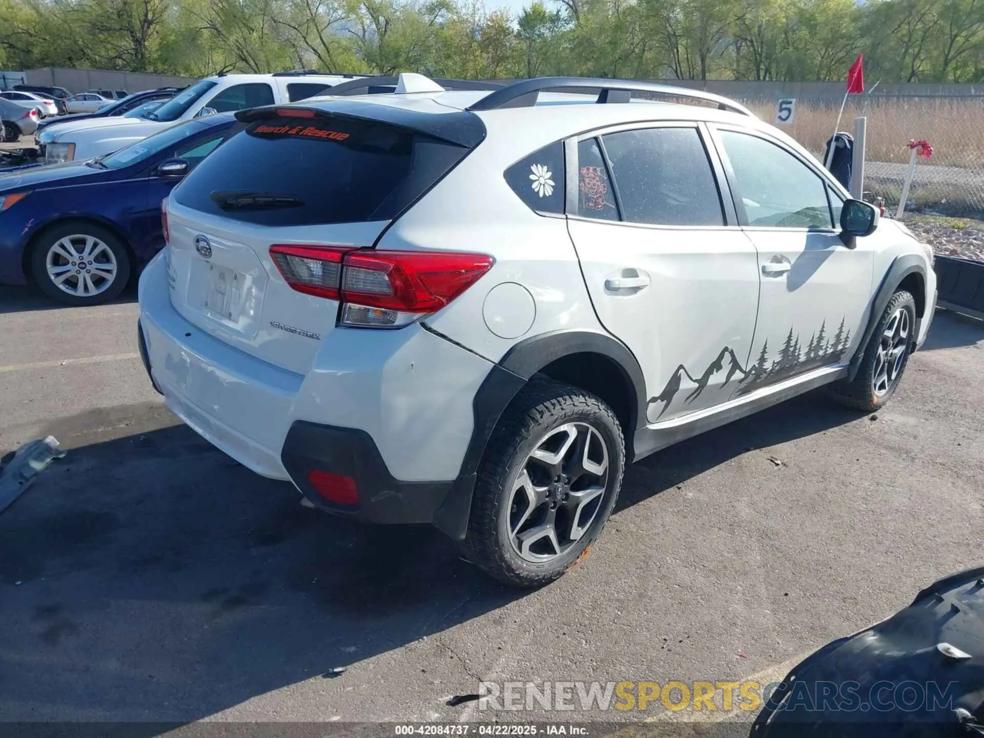 4 Photograph of a damaged car JF2GTAPC8M8262207 SUBARU CROSSTREK 2021