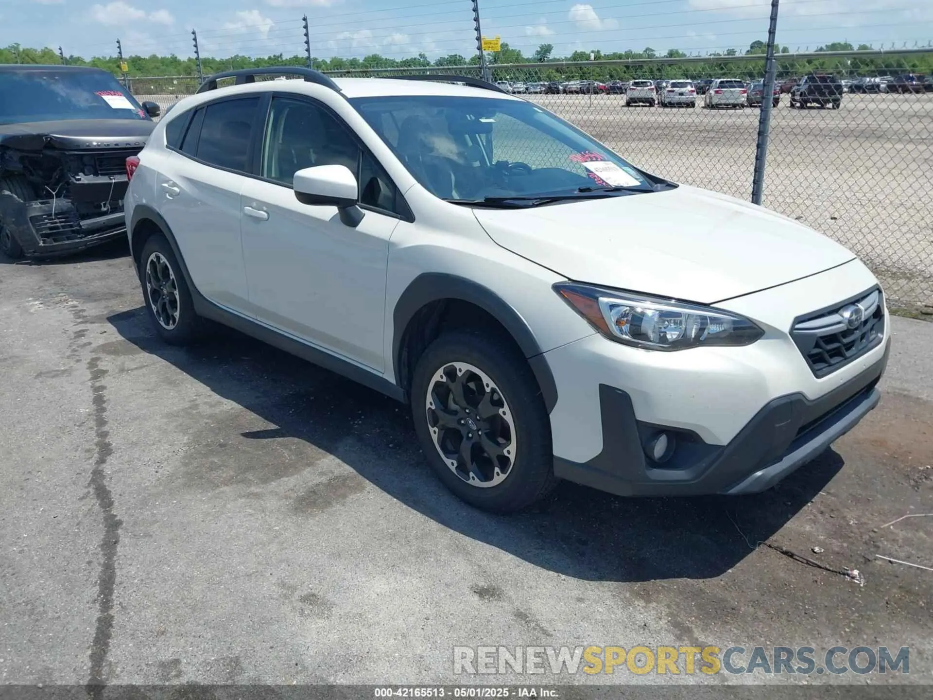 1 Фотография поврежденного автомобиля JF2GTAPCXM8333584 SUBARU CROSSTREK 2021