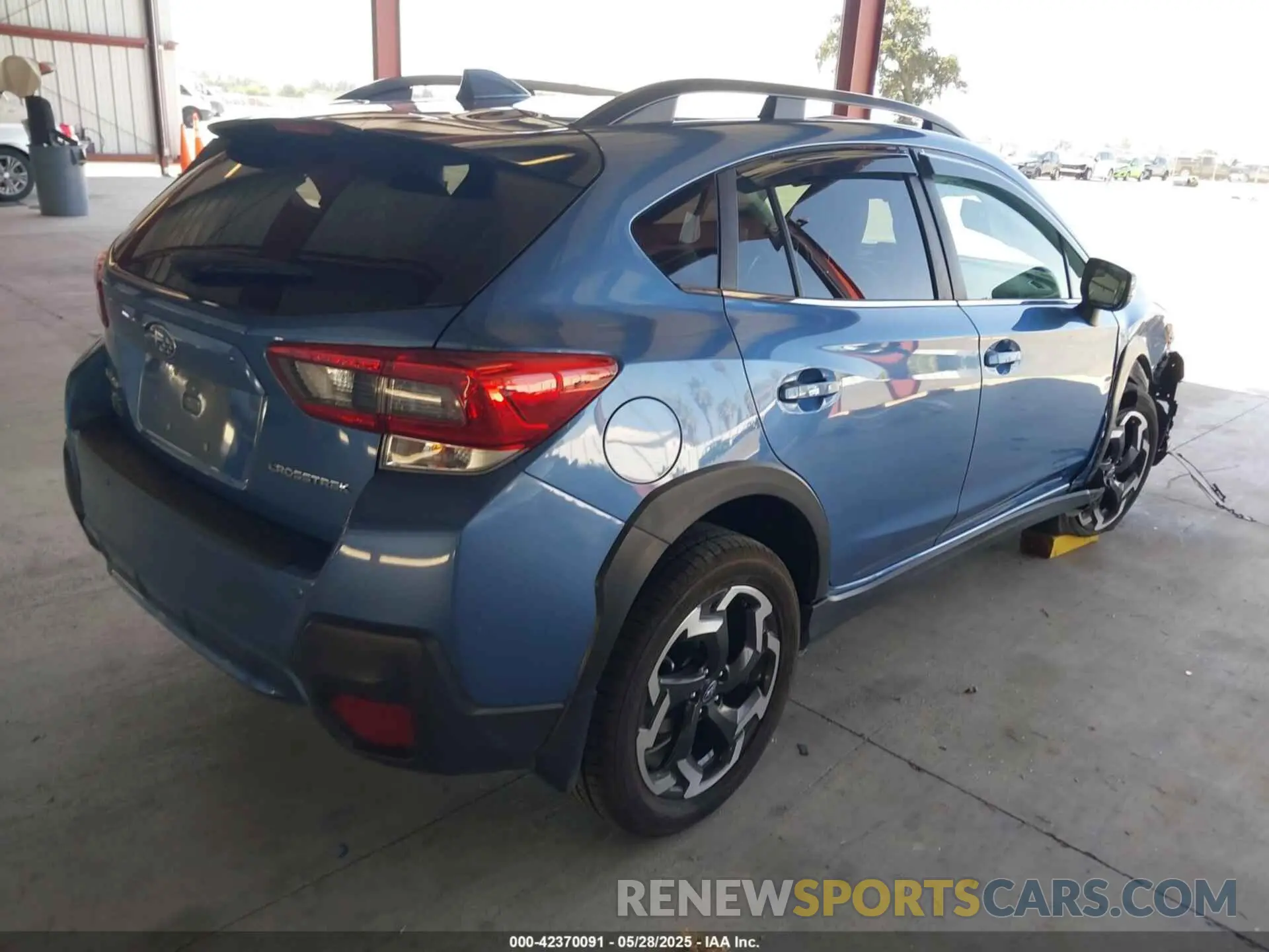 4 Photograph of a damaged car JF2GTHMC3MH201523 SUBARU CROSSTREK 2021