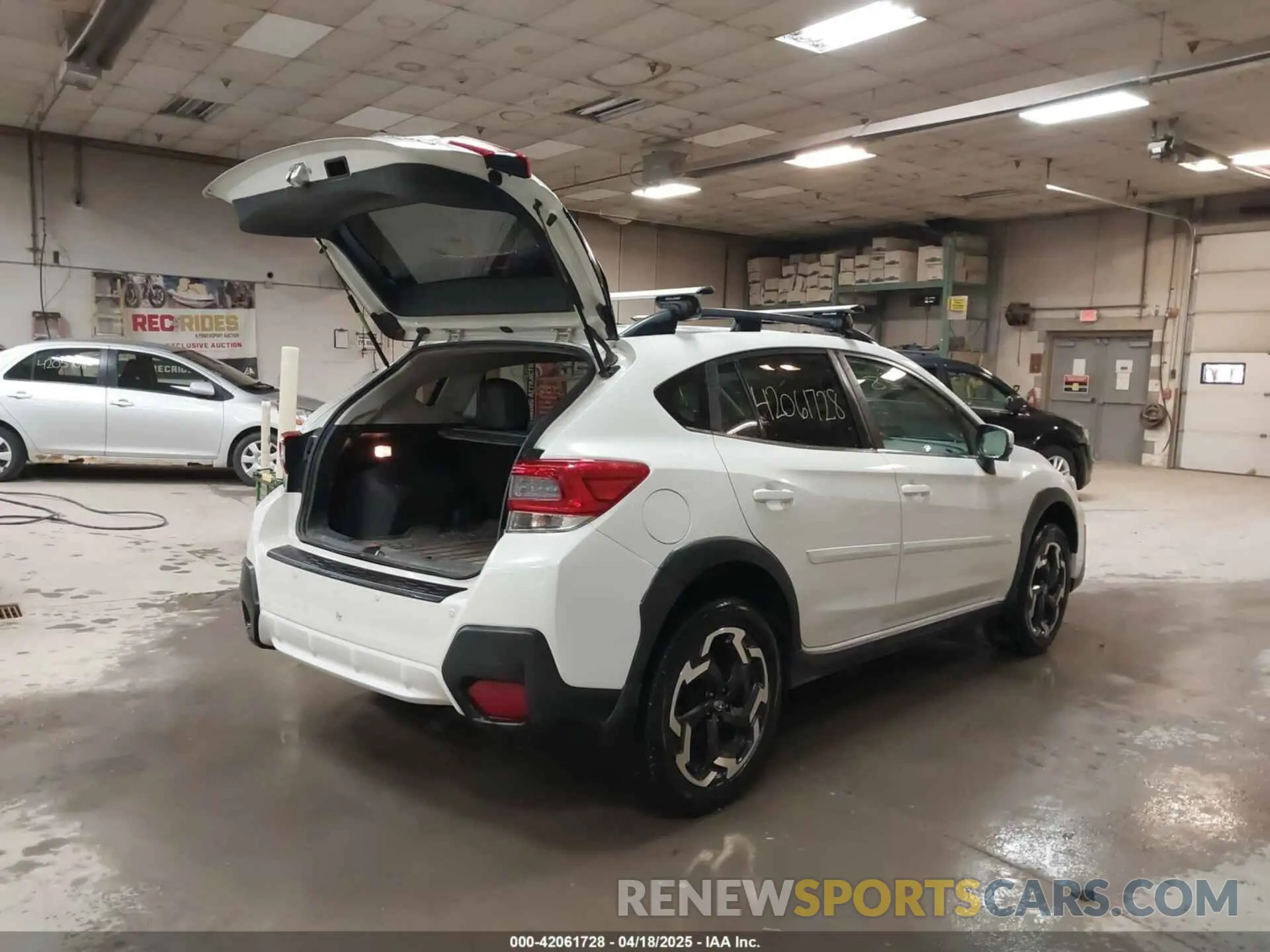 4 Photograph of a damaged car JF2GTHMC8M8280557 SUBARU CROSSTREK 2021