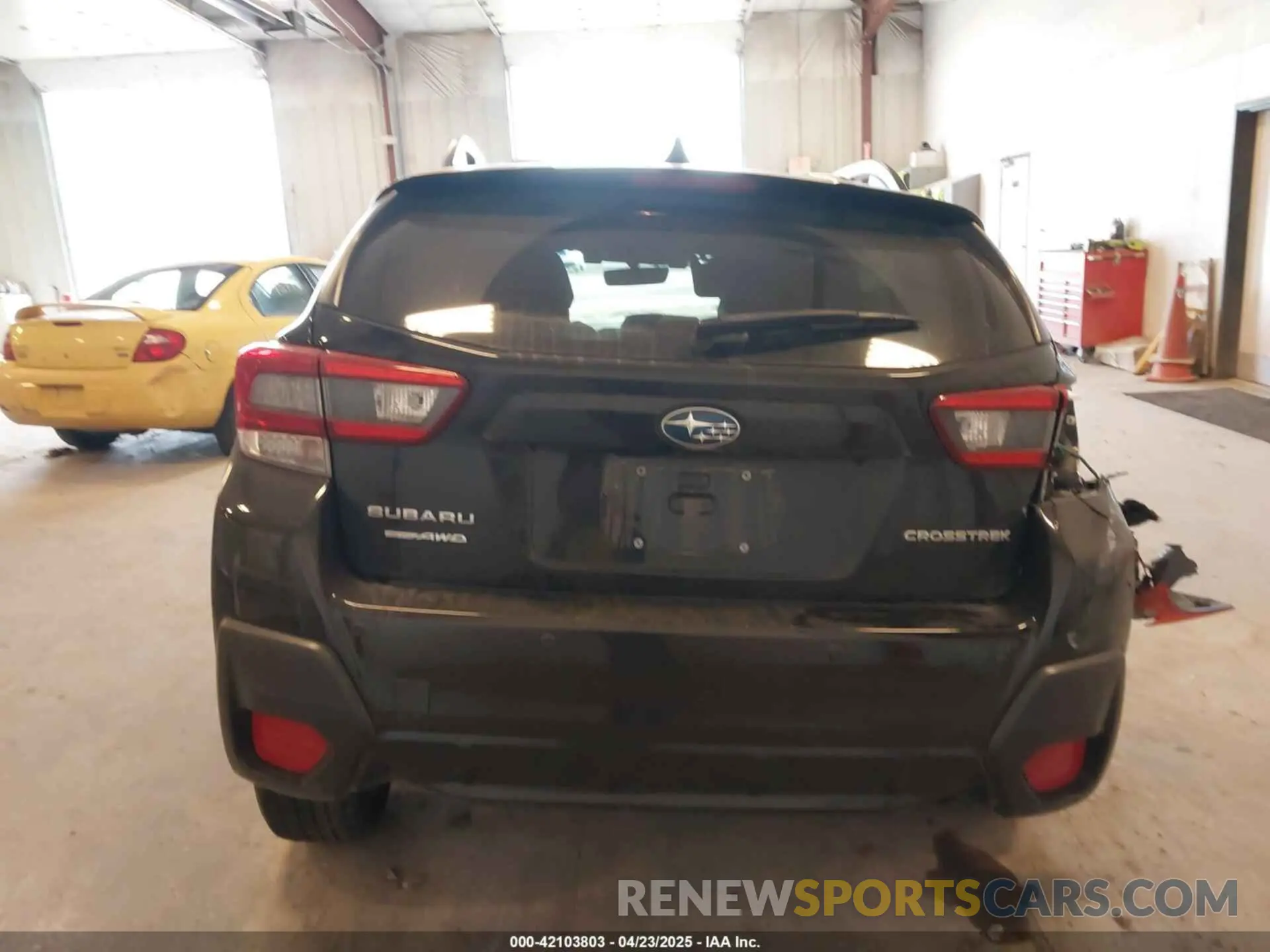 16 Фотография поврежденного автомобиля JF2GTHMC9M8231805 SUBARU CROSSTREK 2021