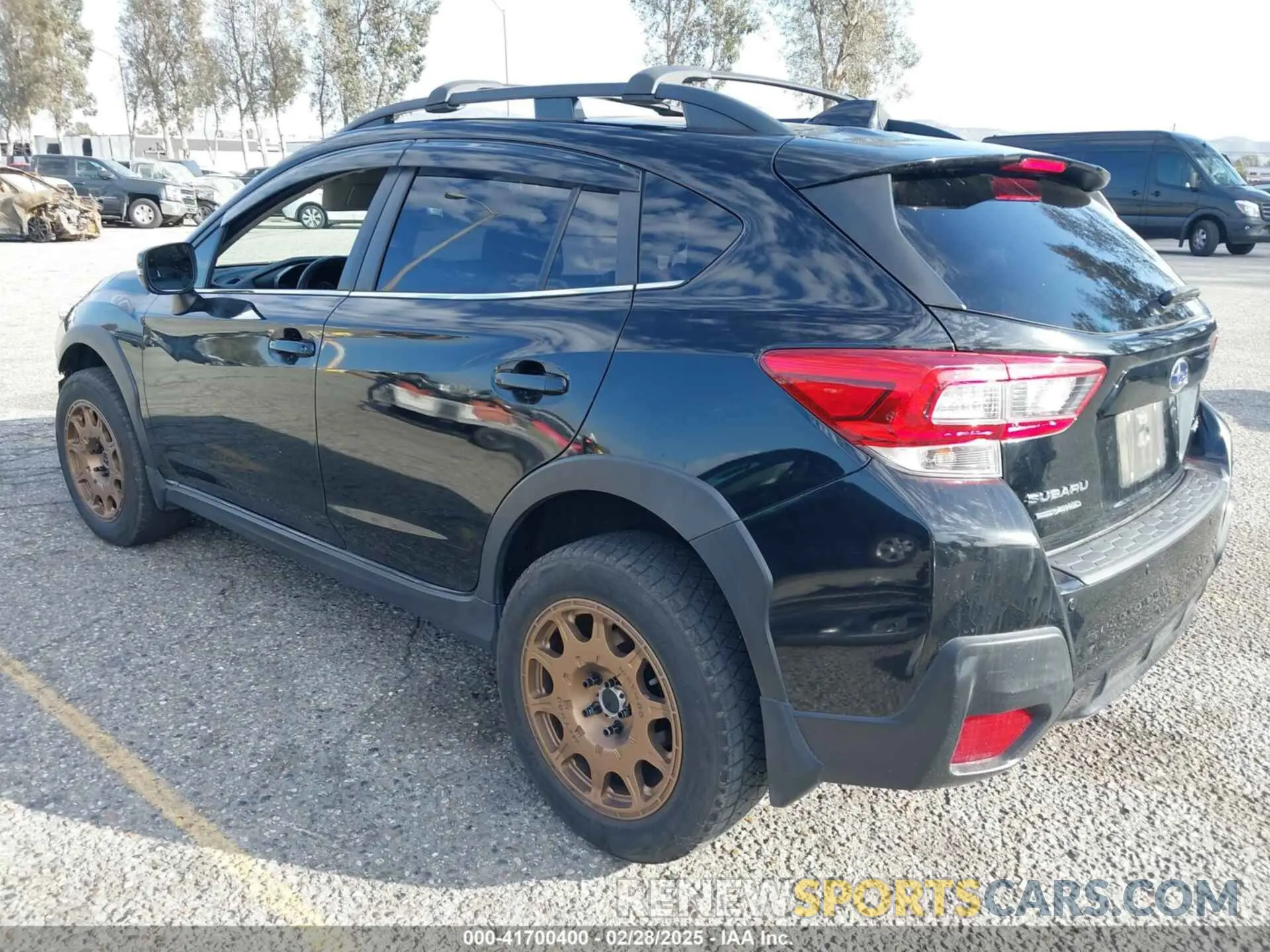 3 Фотография поврежденного автомобиля JF2GTHNC2M8296199 SUBARU CROSSTREK 2021