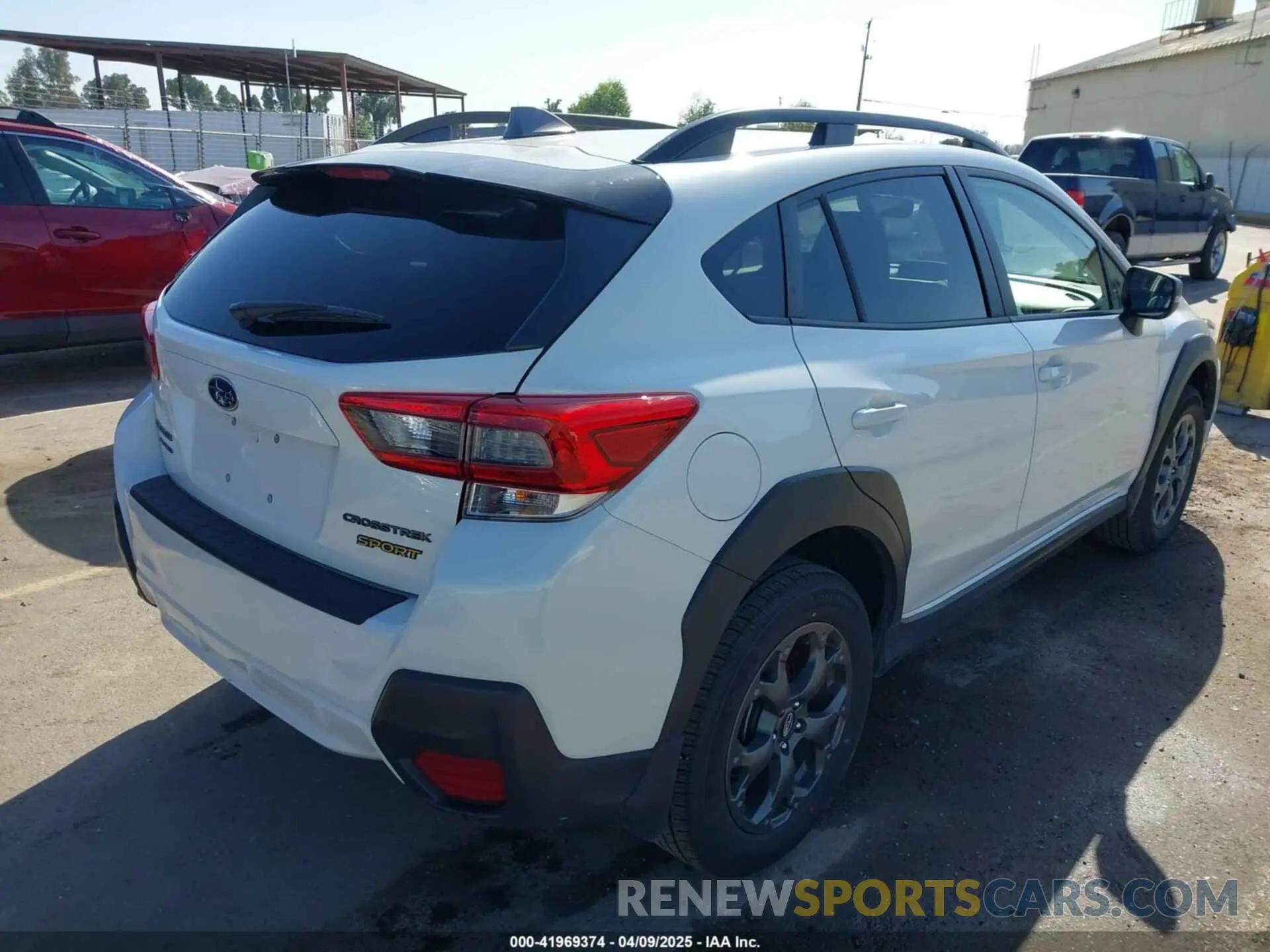 4 Photograph of a damaged car JF2GTHRC6MH387289 SUBARU CROSSTREK 2021
