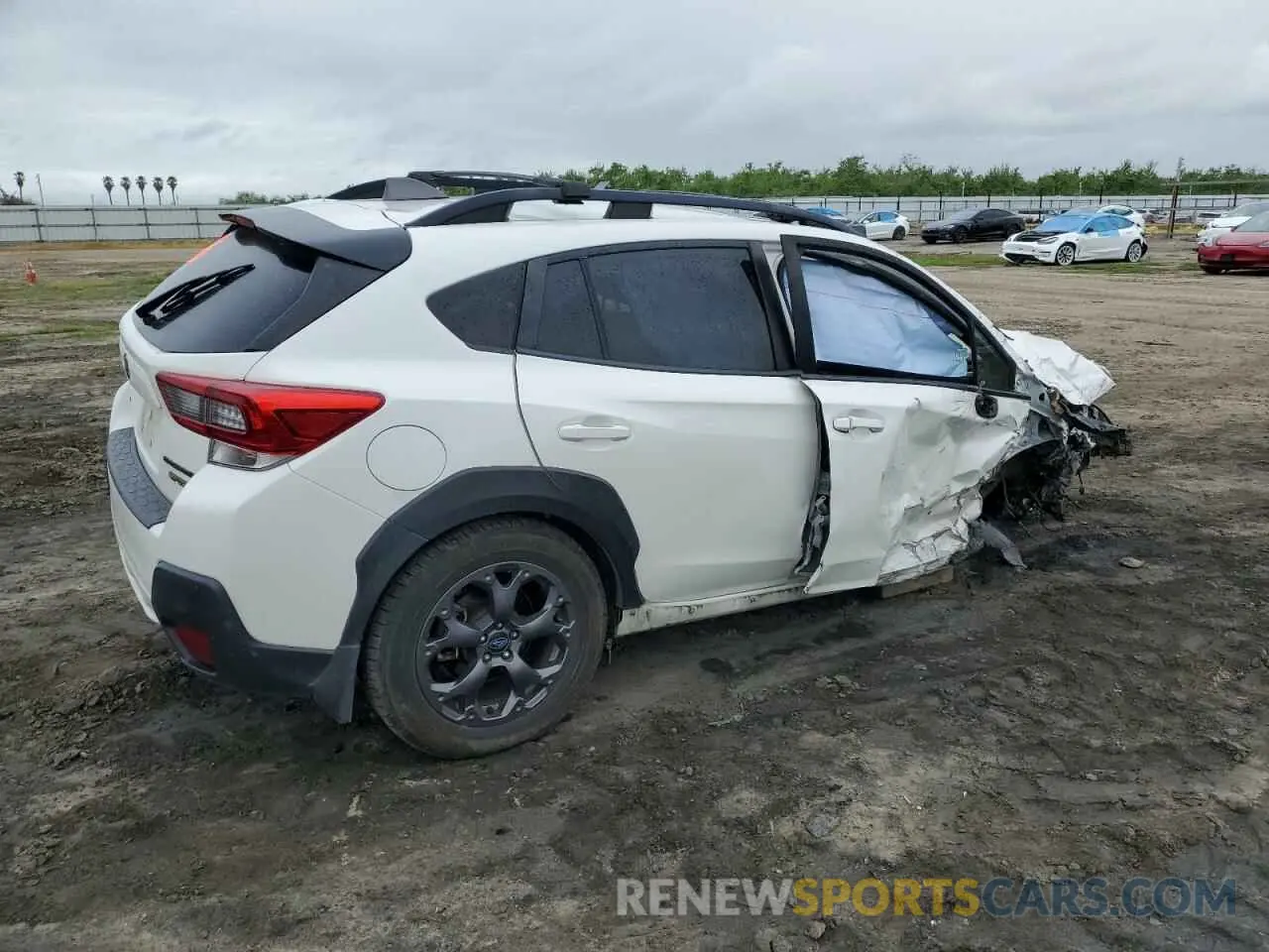 3 Фотография поврежденного автомобиля JF2GTHSC0MH314610 SUBARU CROSSTREK 2021