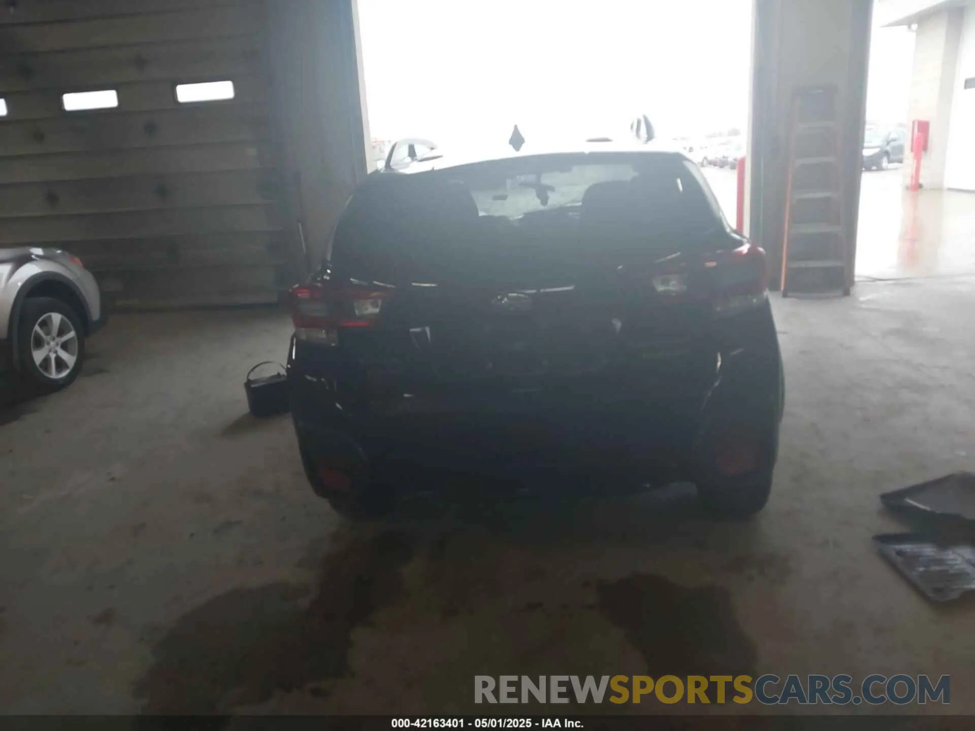 17 Photograph of a damaged car JF2GTHSC4MH383834 SUBARU CROSSTREK 2021